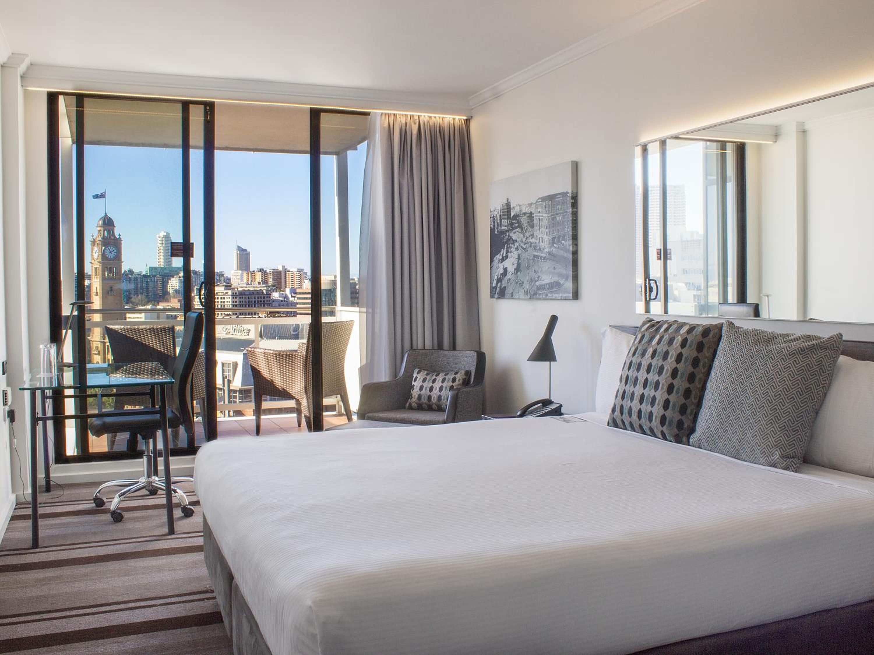 Queen Room with Balcony and City View