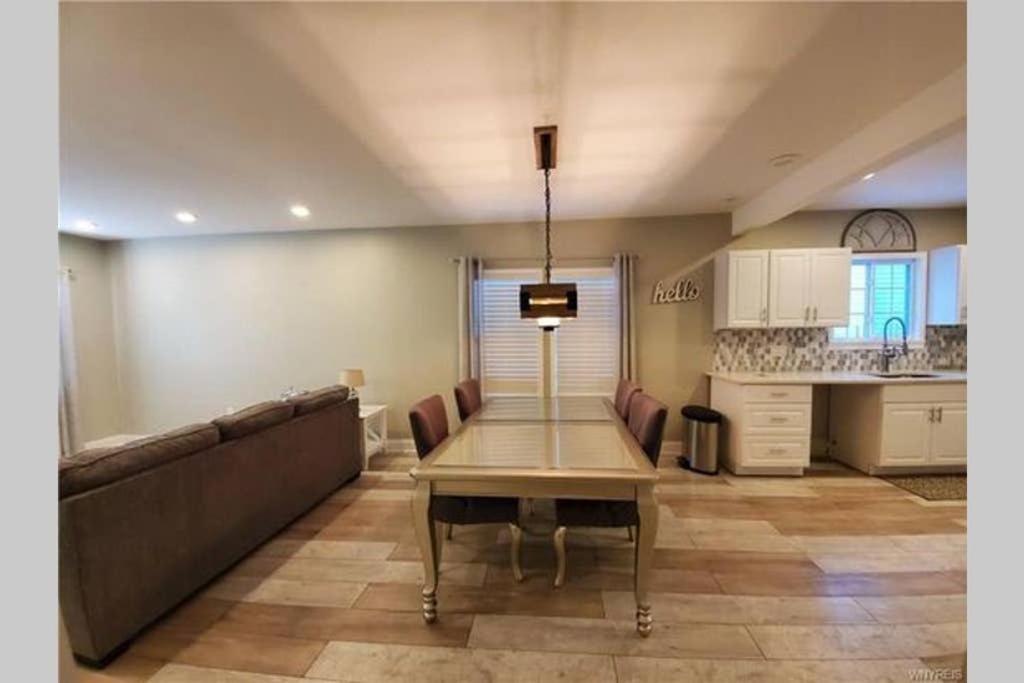 Two-Bedroom House - Photo 27