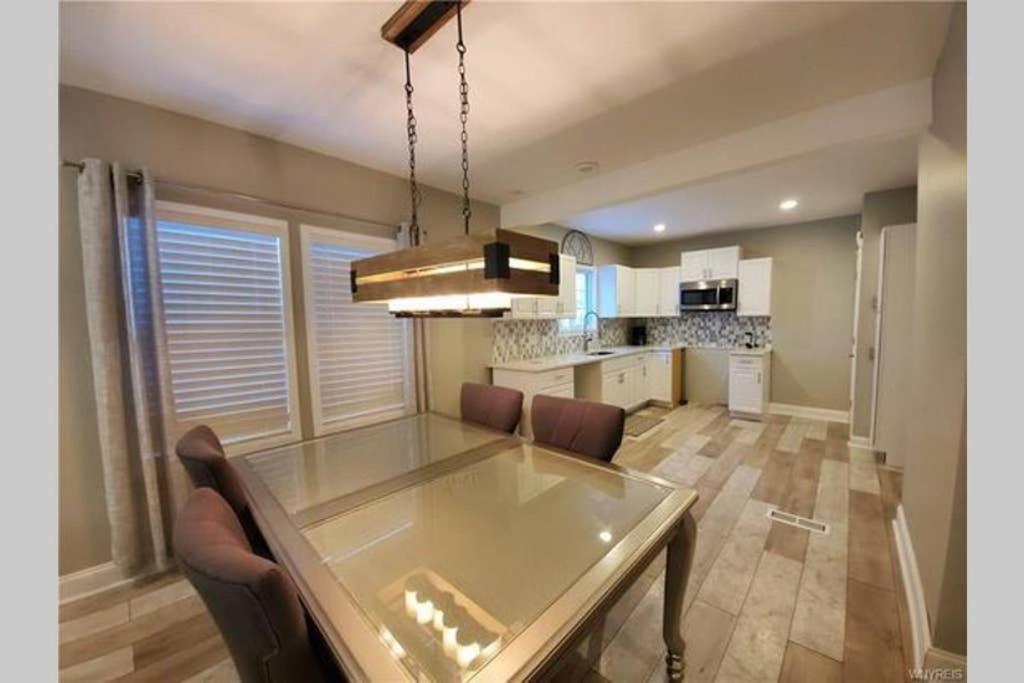Two-Bedroom House - Photo 30