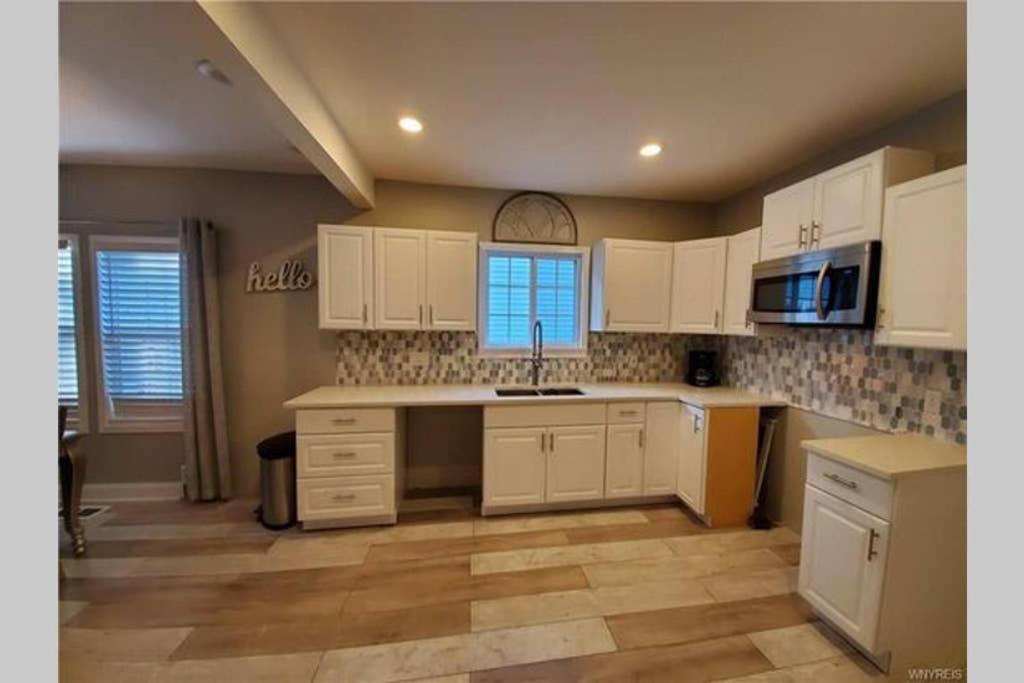 Two-Bedroom House - Photo 6
