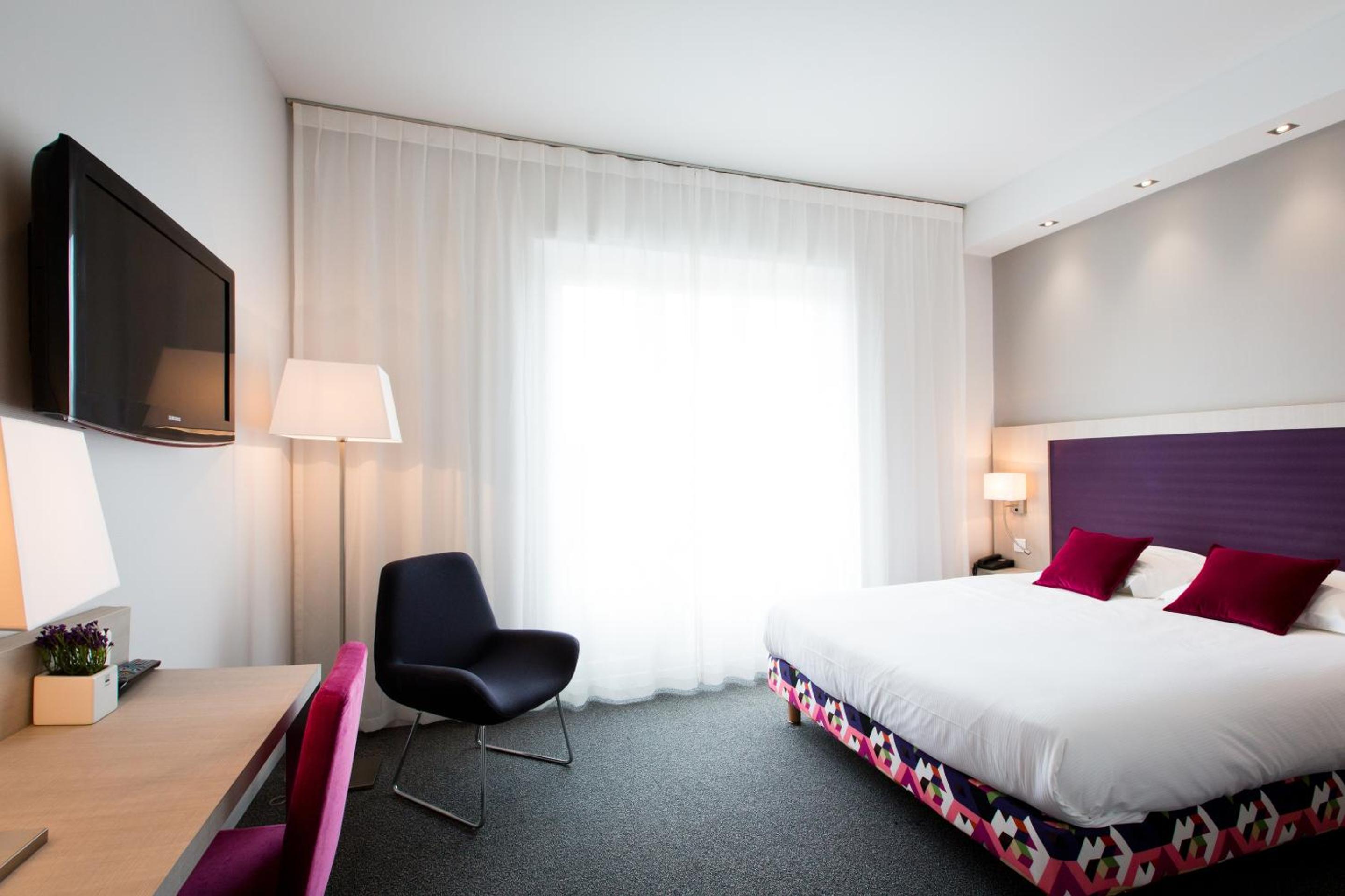 Comfort Queen Room - Non-Smoking  - Photo 26