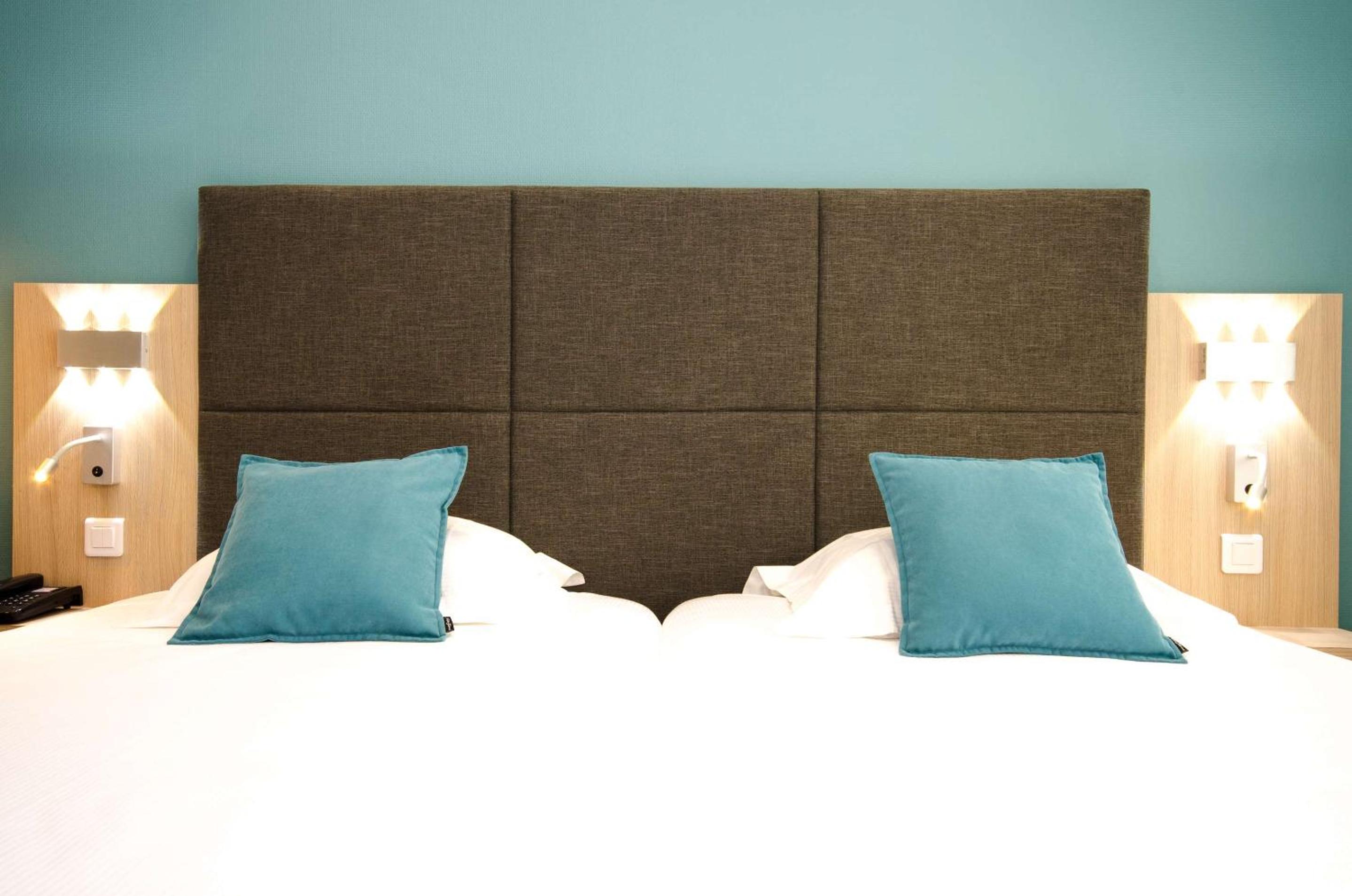 Comfort Twin Room - Non-Smoking - Photo 8