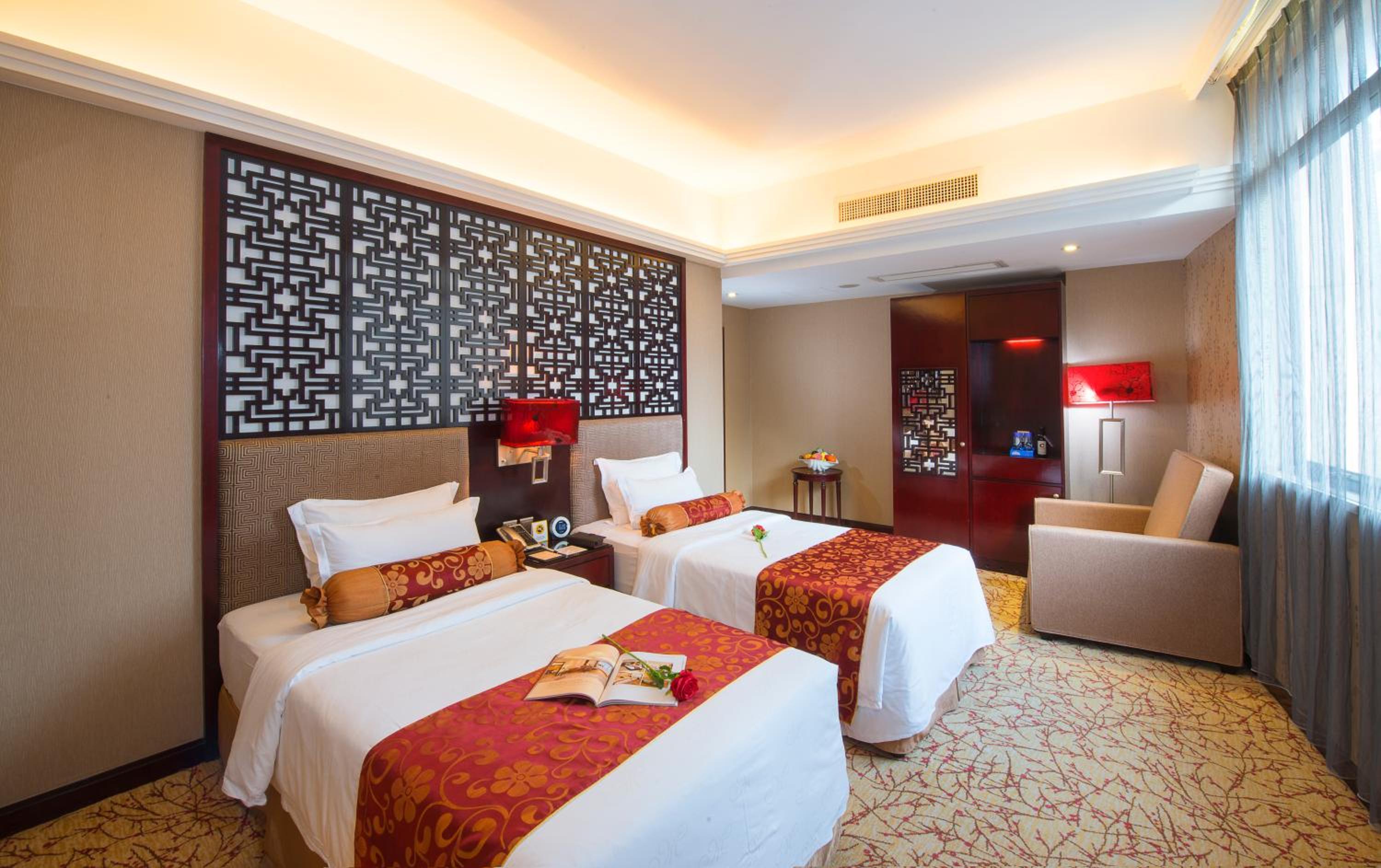 Superior Double or Twin Room - Photo 4