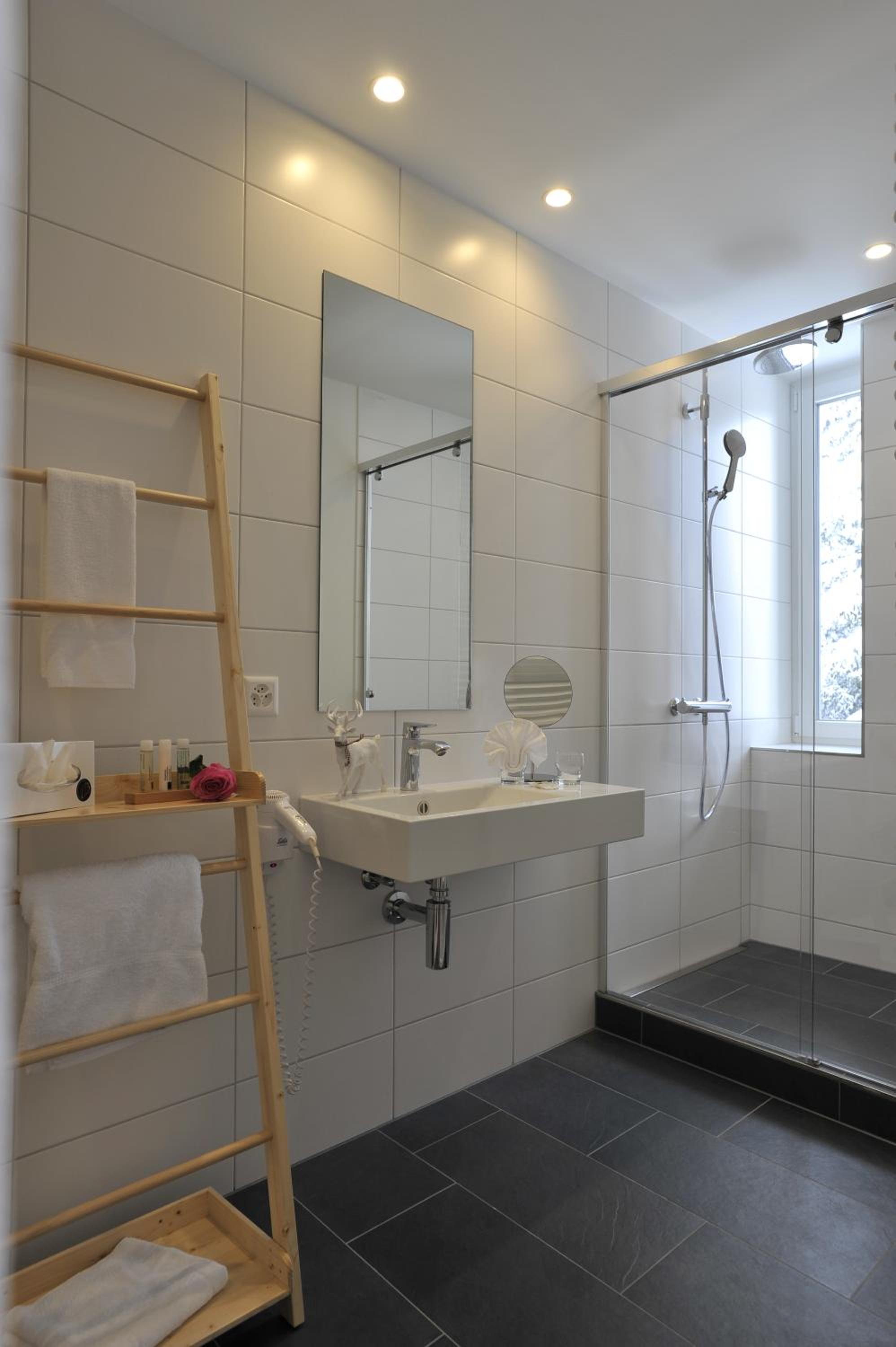 Standard Double Room Forest Side - Photo 3
