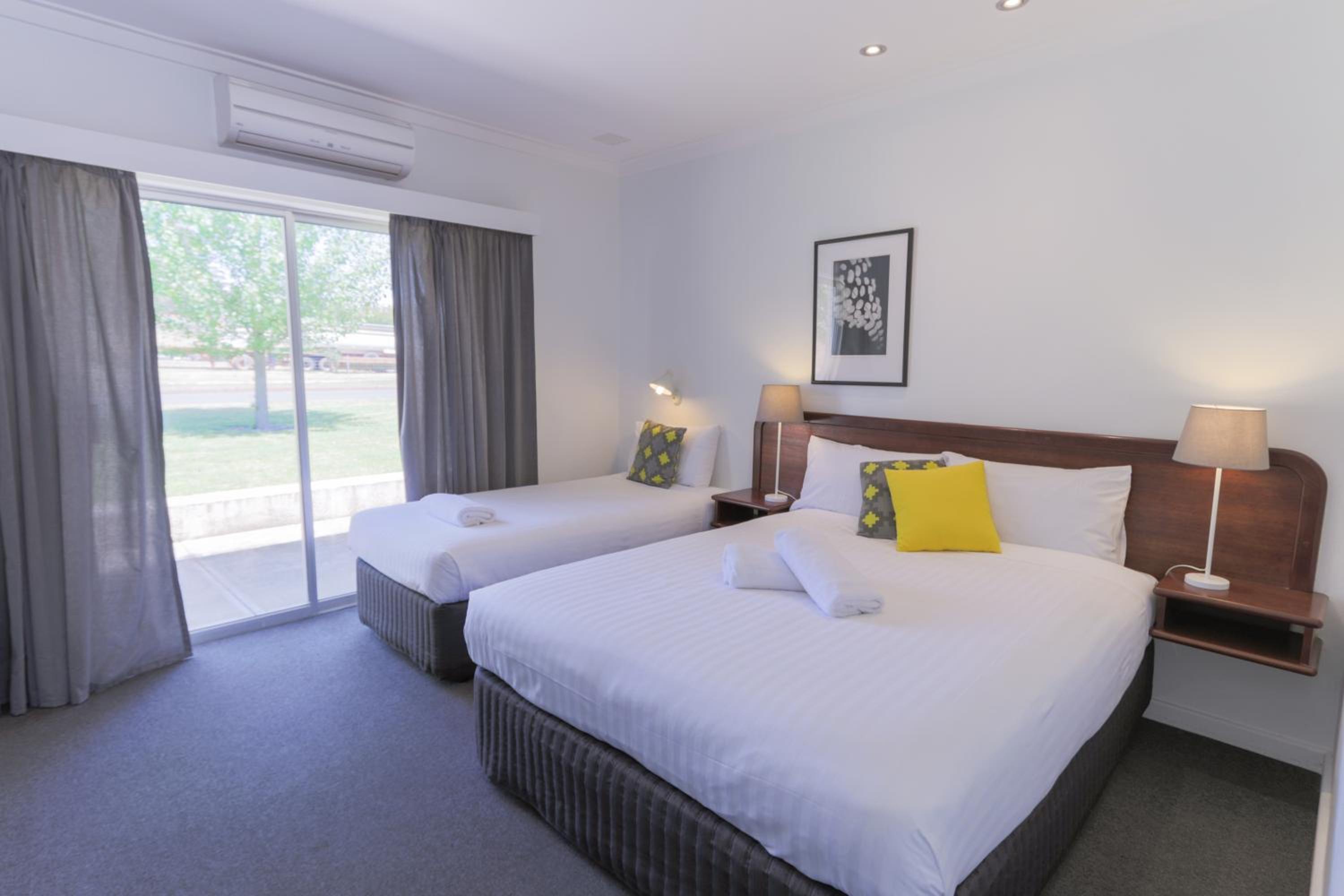 Standard Suite photo 1