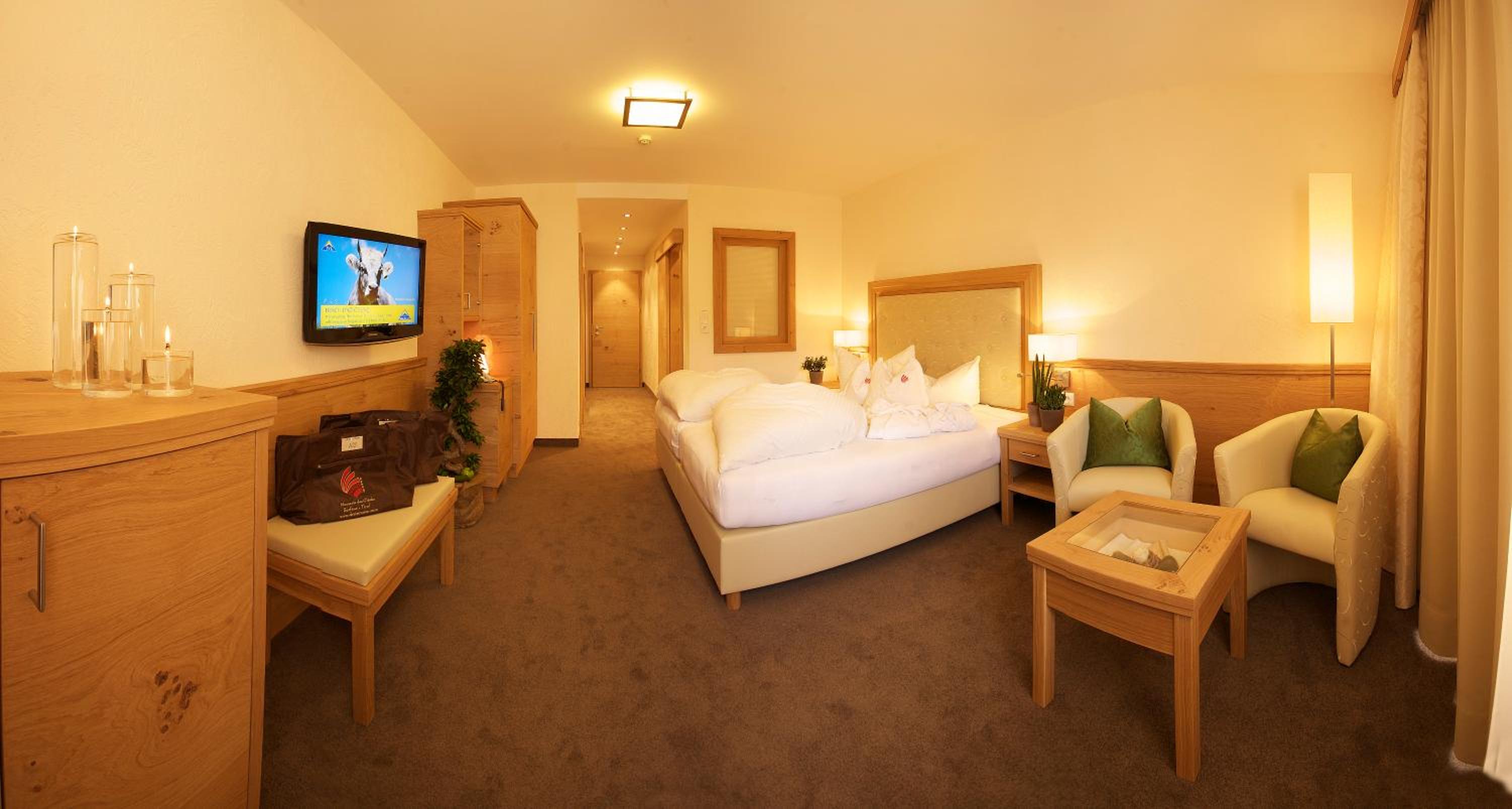 Double Room - Photo 6