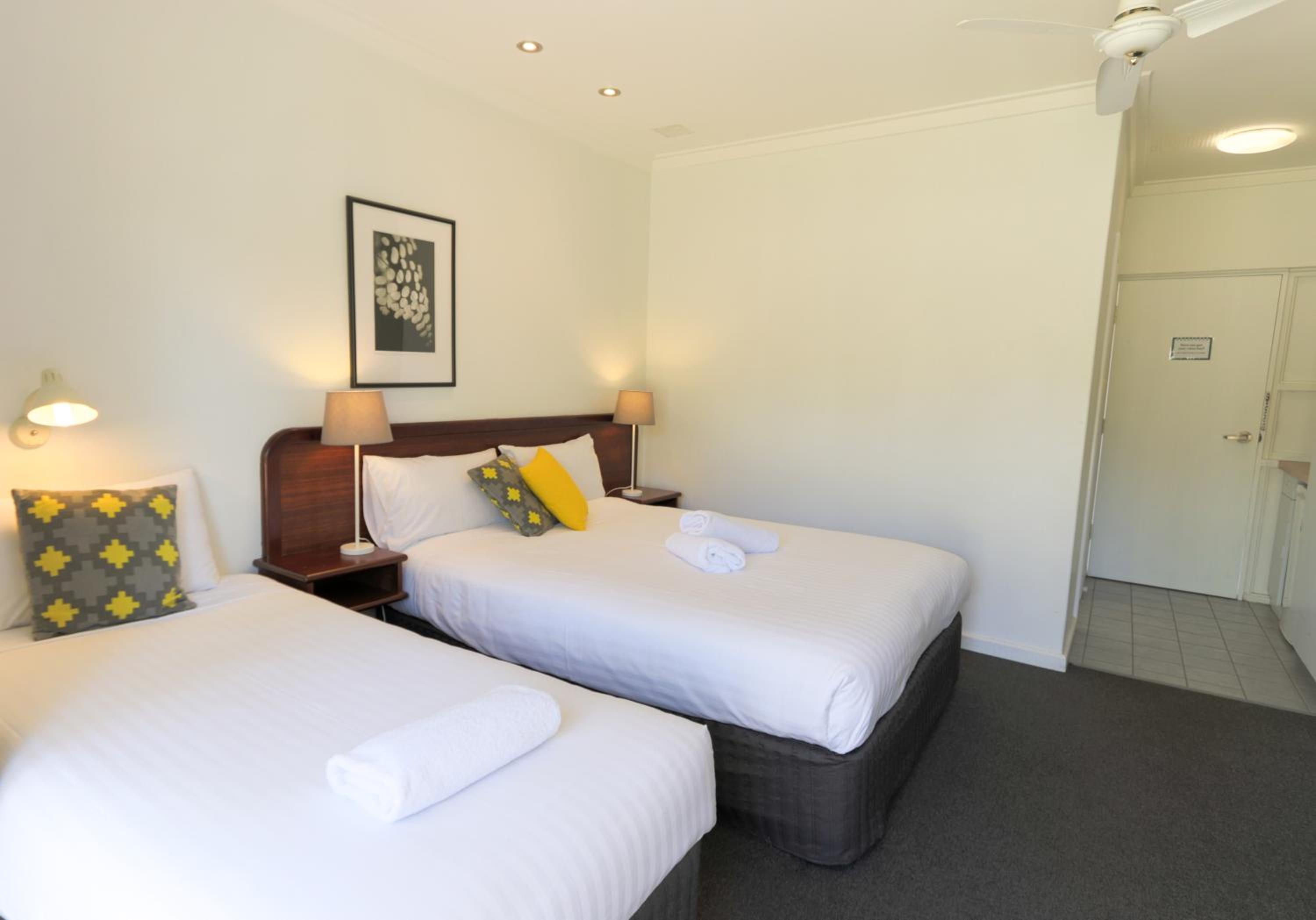 Standard Suite photo 2