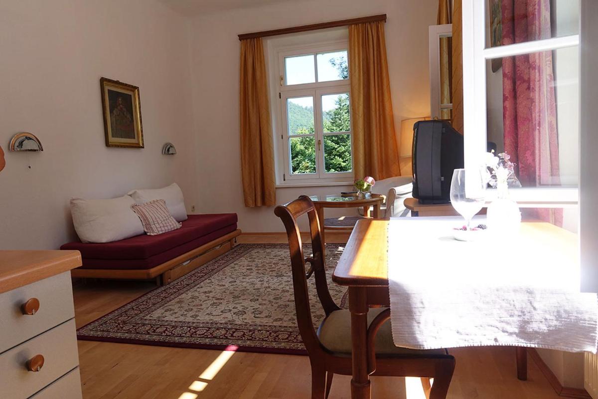 Apartment with Garden View photo 3