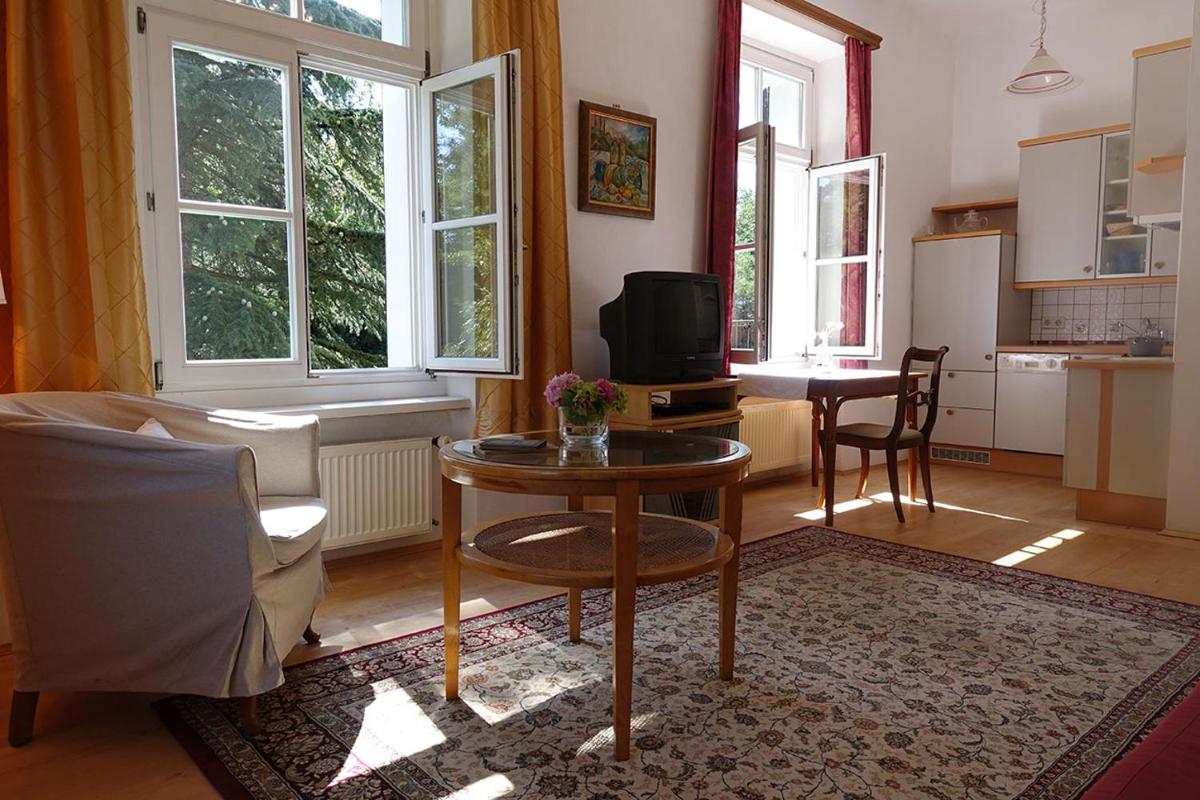 Apartment with Garden View photo 2