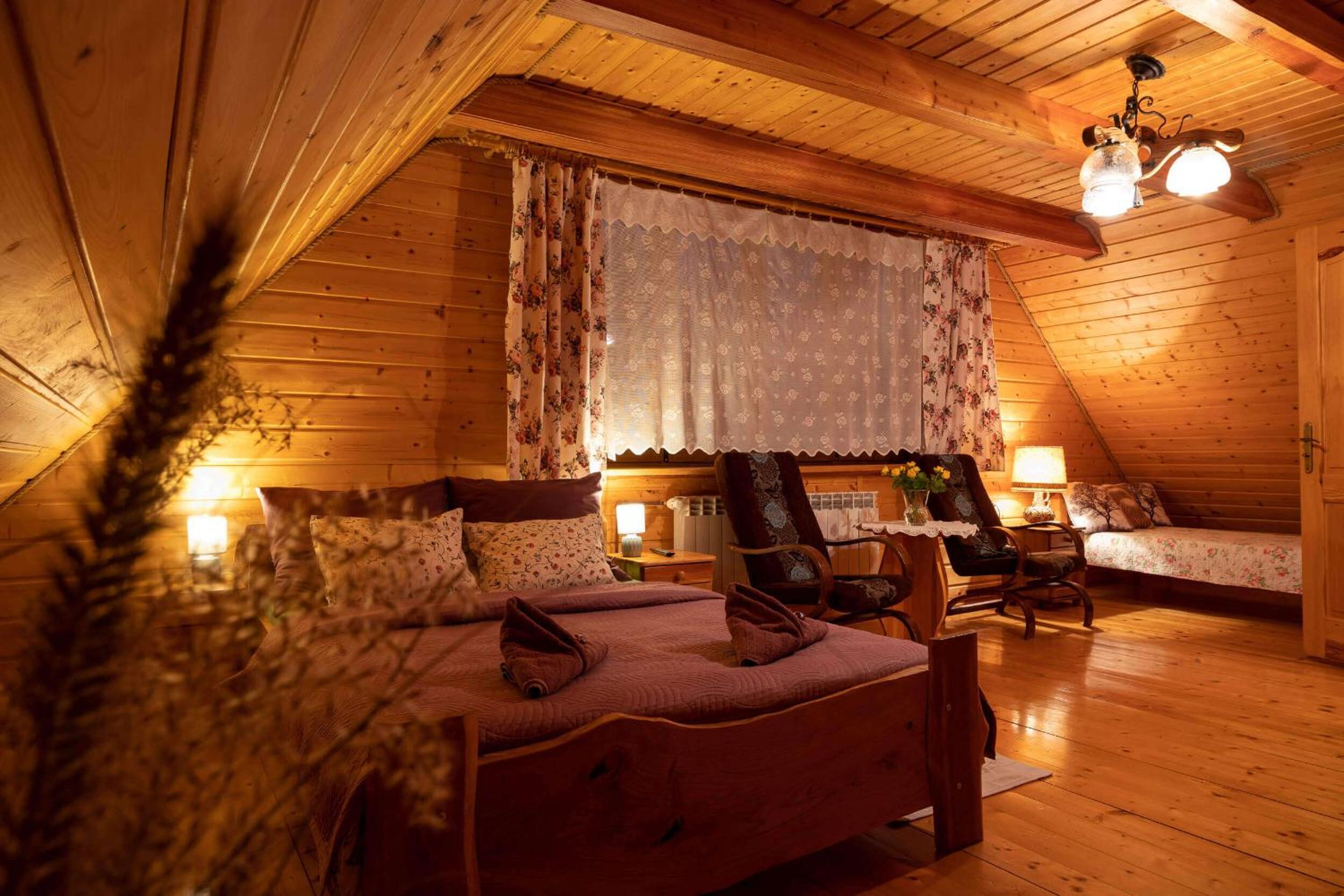 Four-Bedroom House photo 3