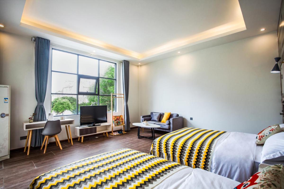 Twin Room with Balcony photo 1