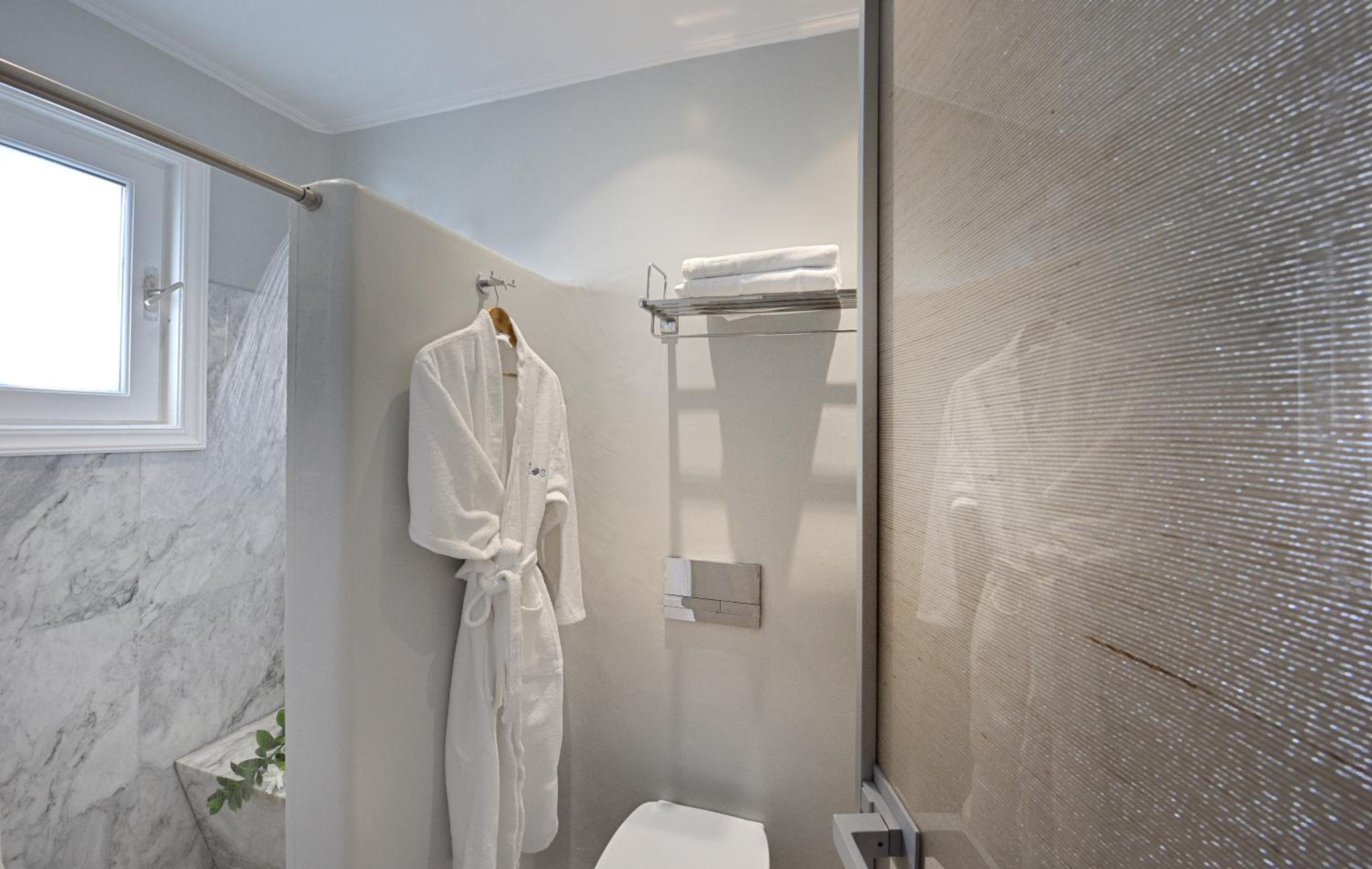 Superior Triple Room - Photo 3