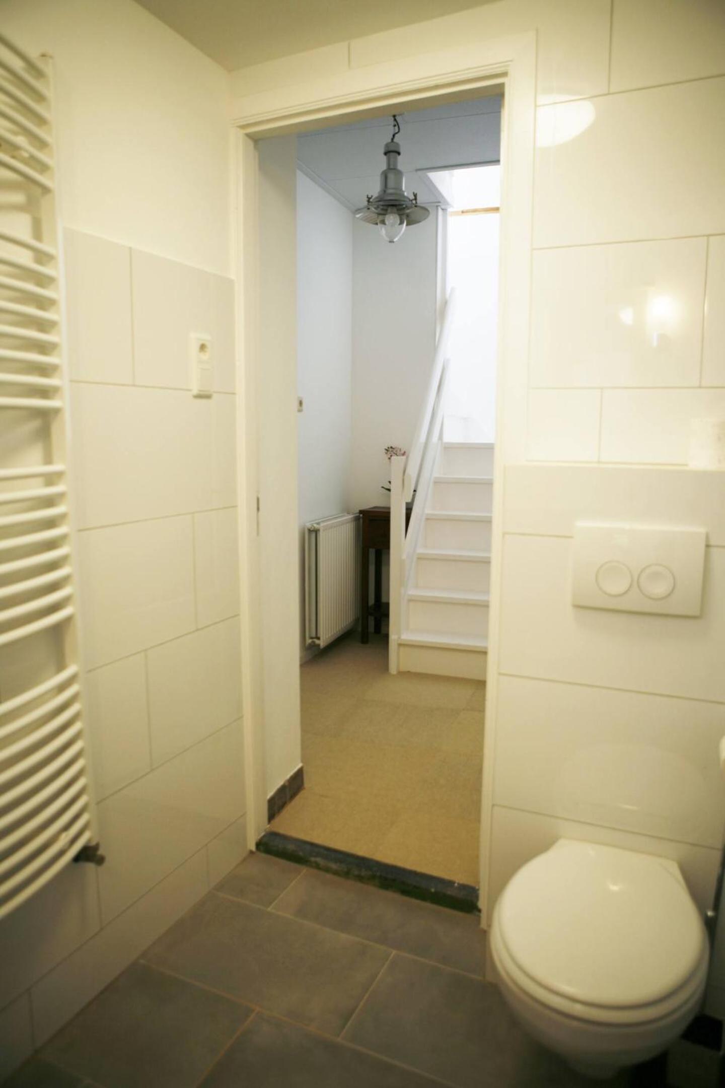 Double Room With Private Bathroom - Photo 11