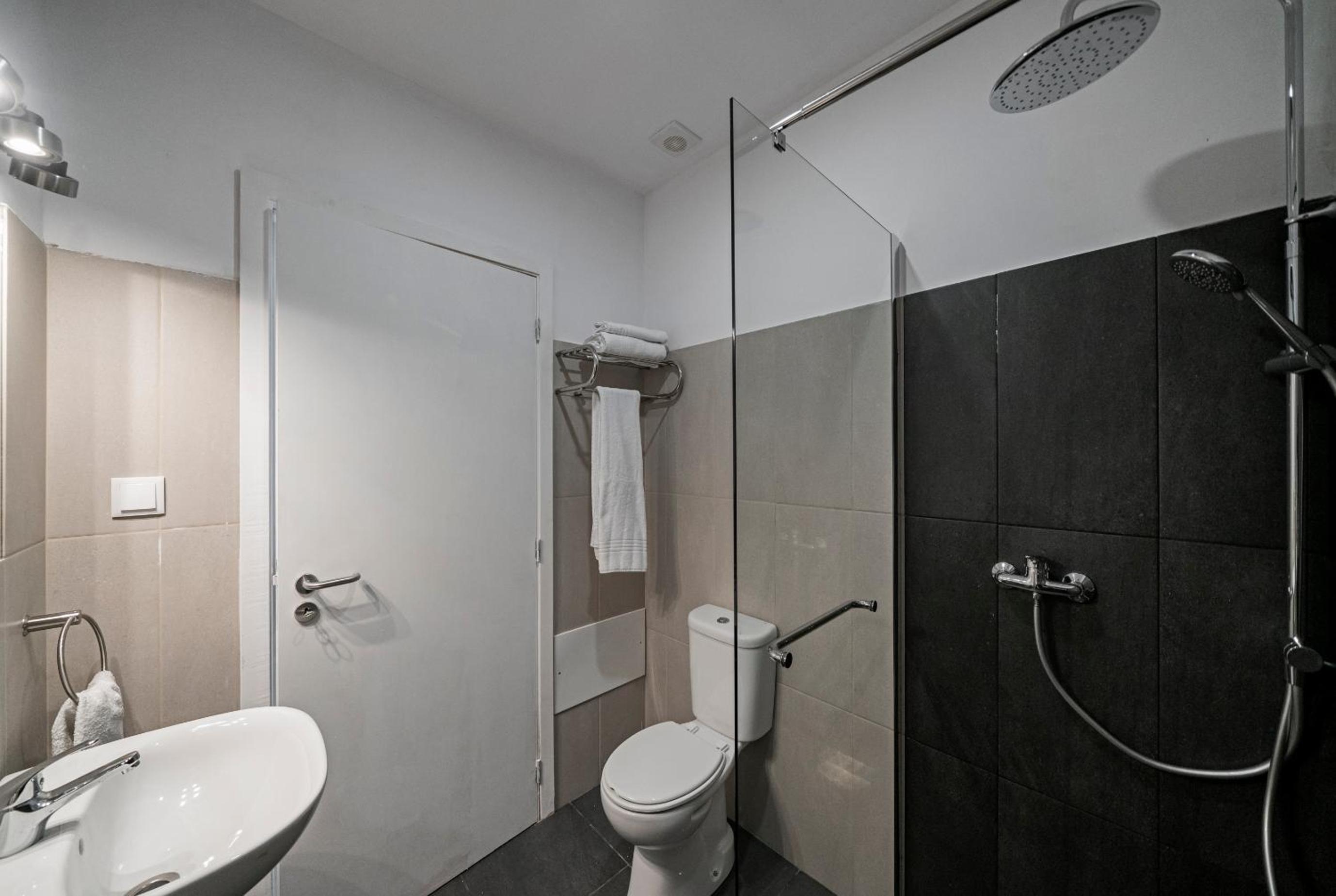 Superior Double Room - Photo 4