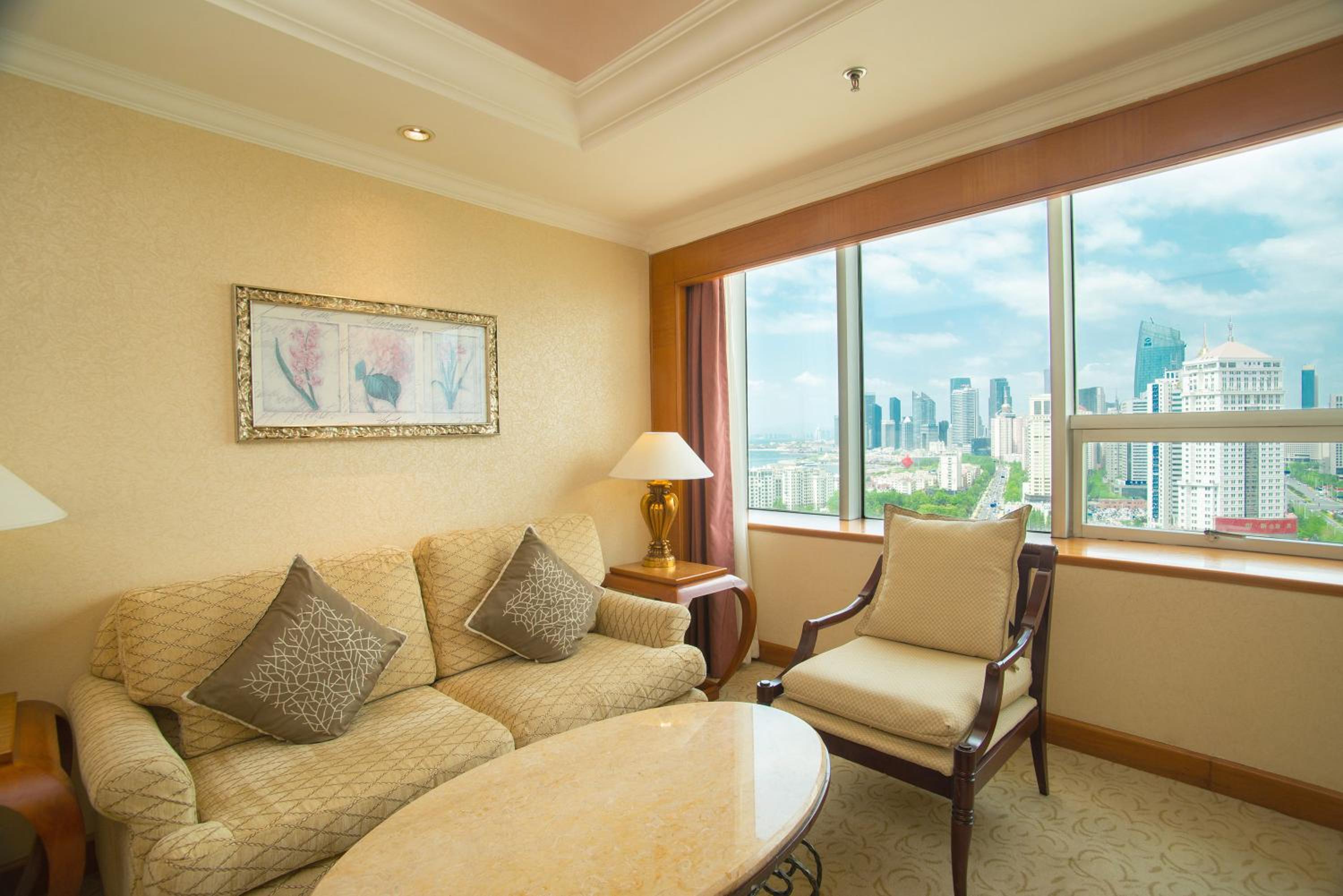 Suite with Sea View - Photo 3