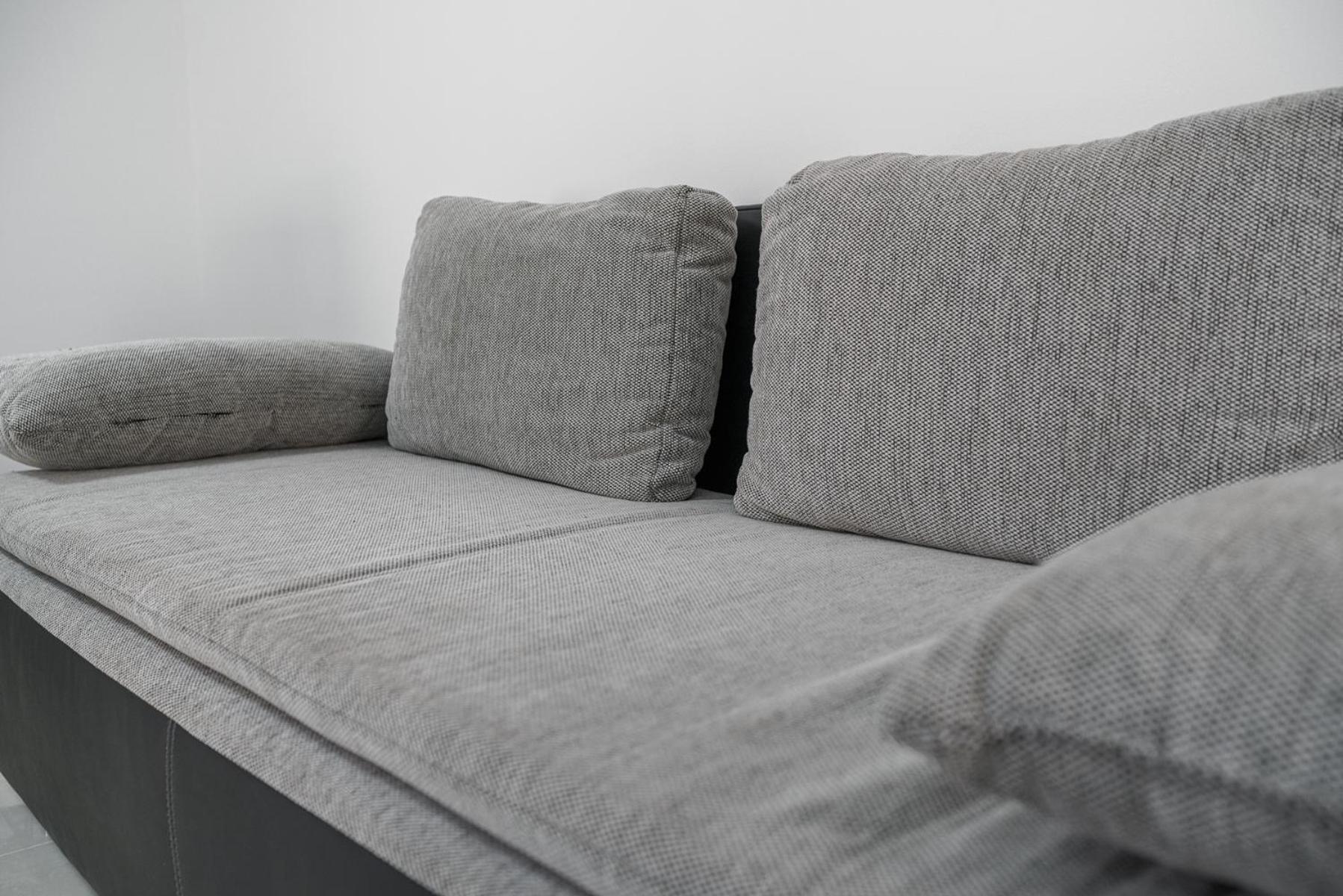 Apartment with Terrace - Photo 31