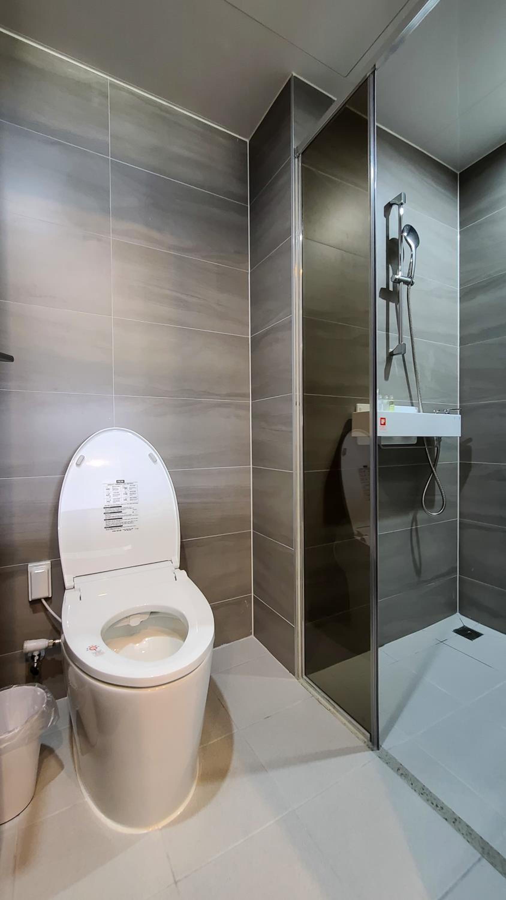 Deluxe Suite - Photo 5