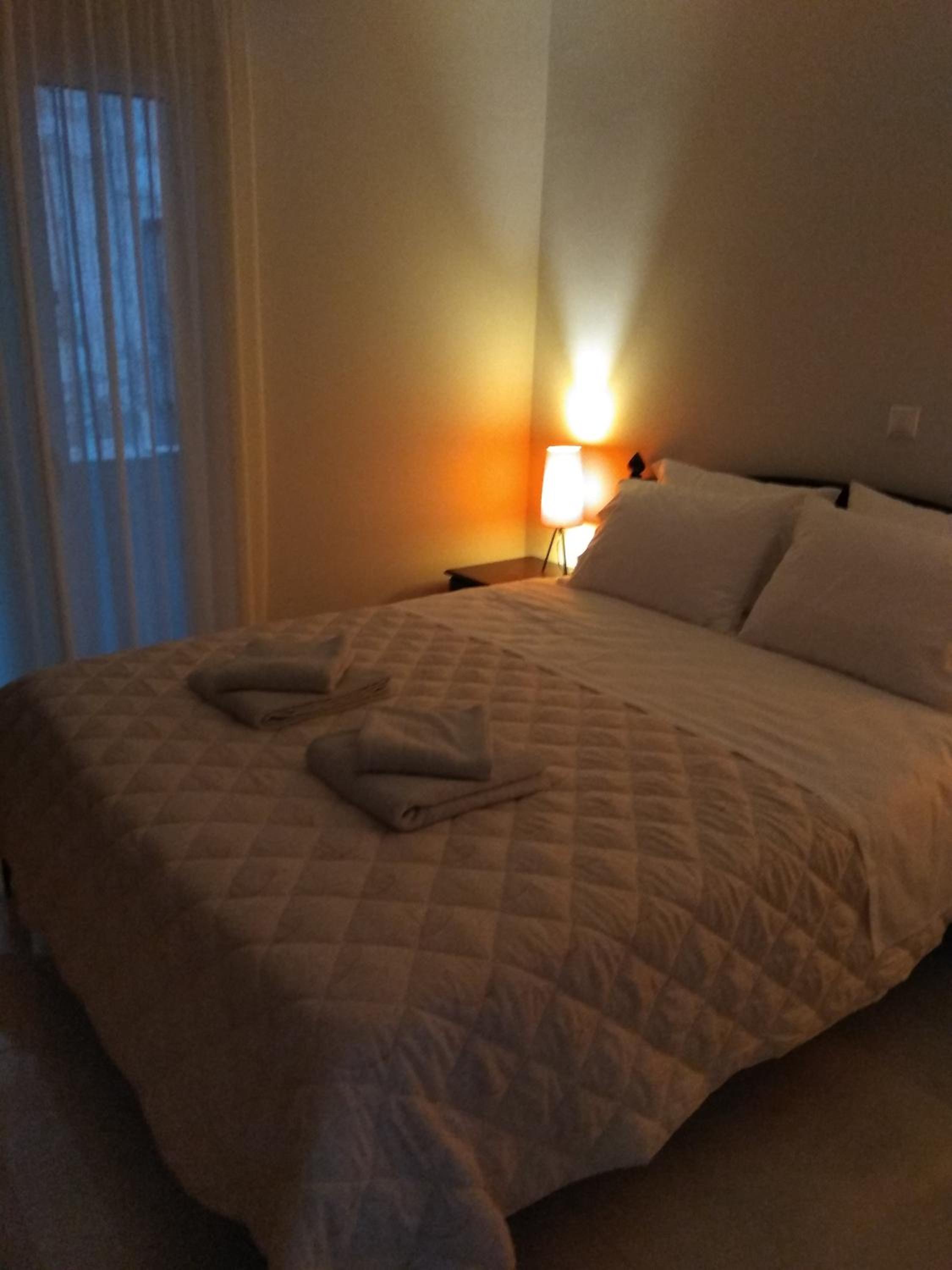 One-Bedroom Apartment - Photo 17