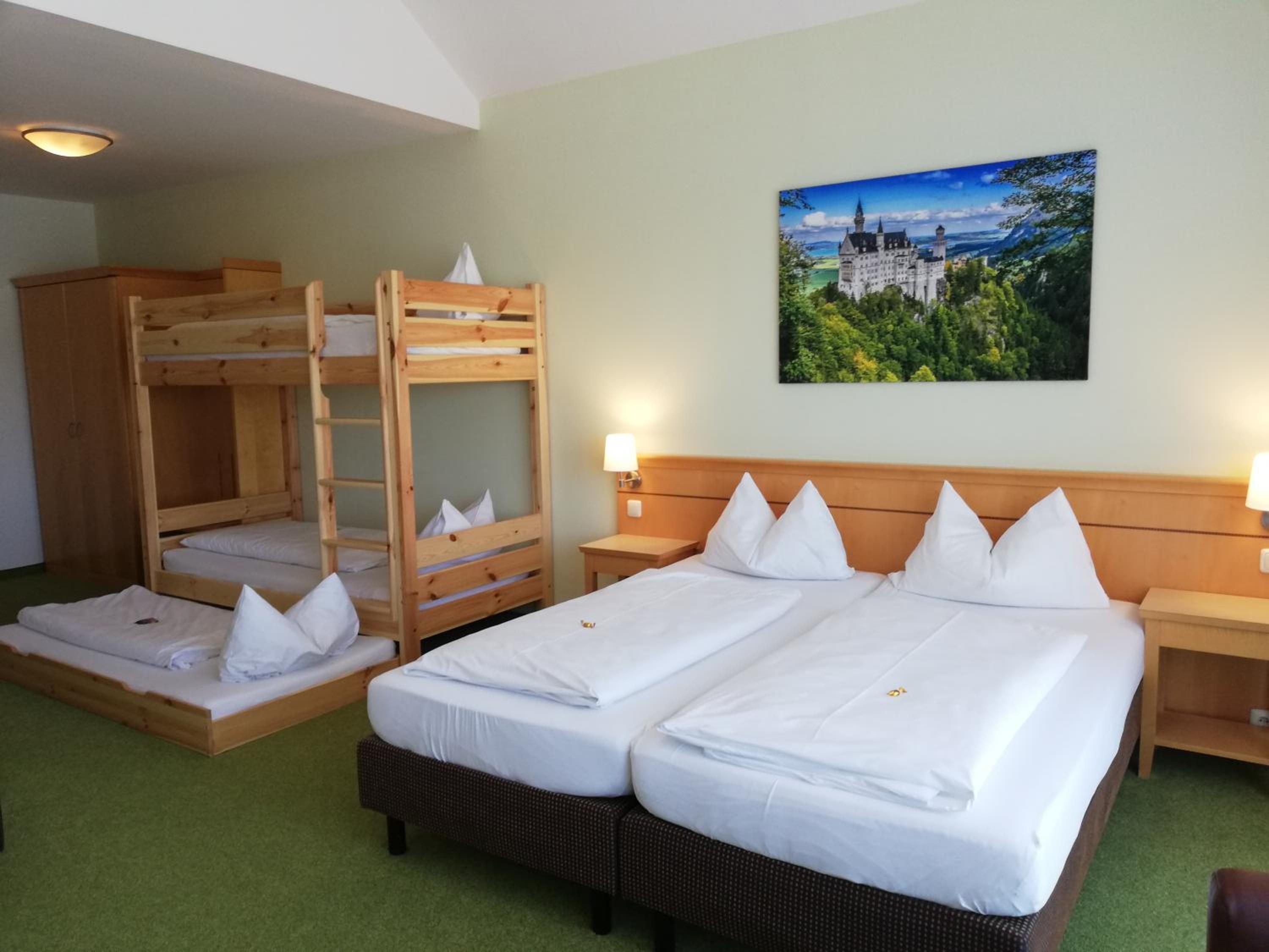Family Room photo 3