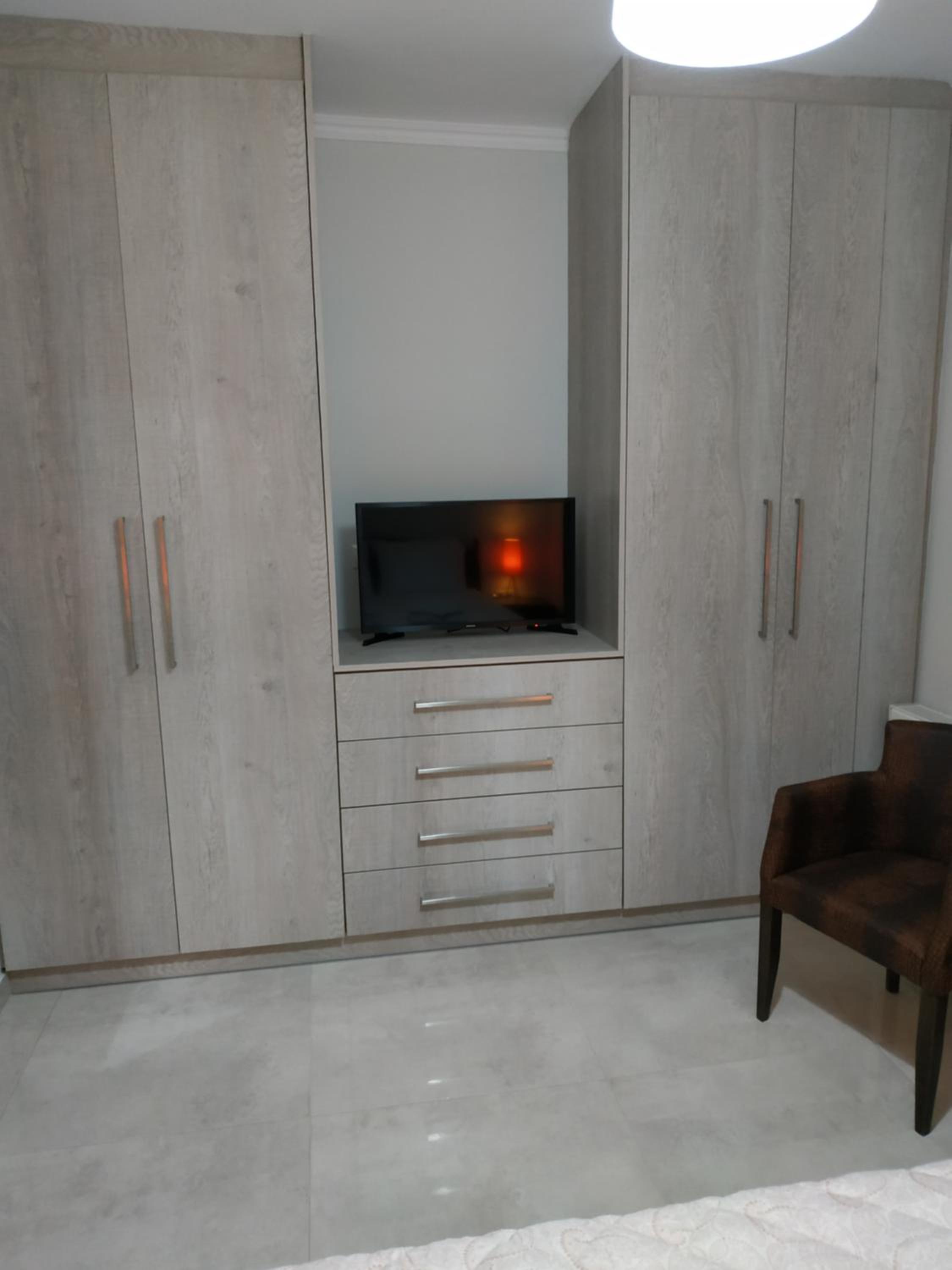 One-Bedroom Apartment - Photo 24
