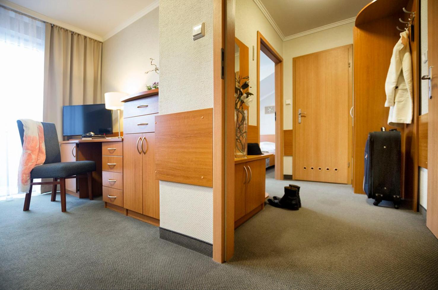 Studio Apartment