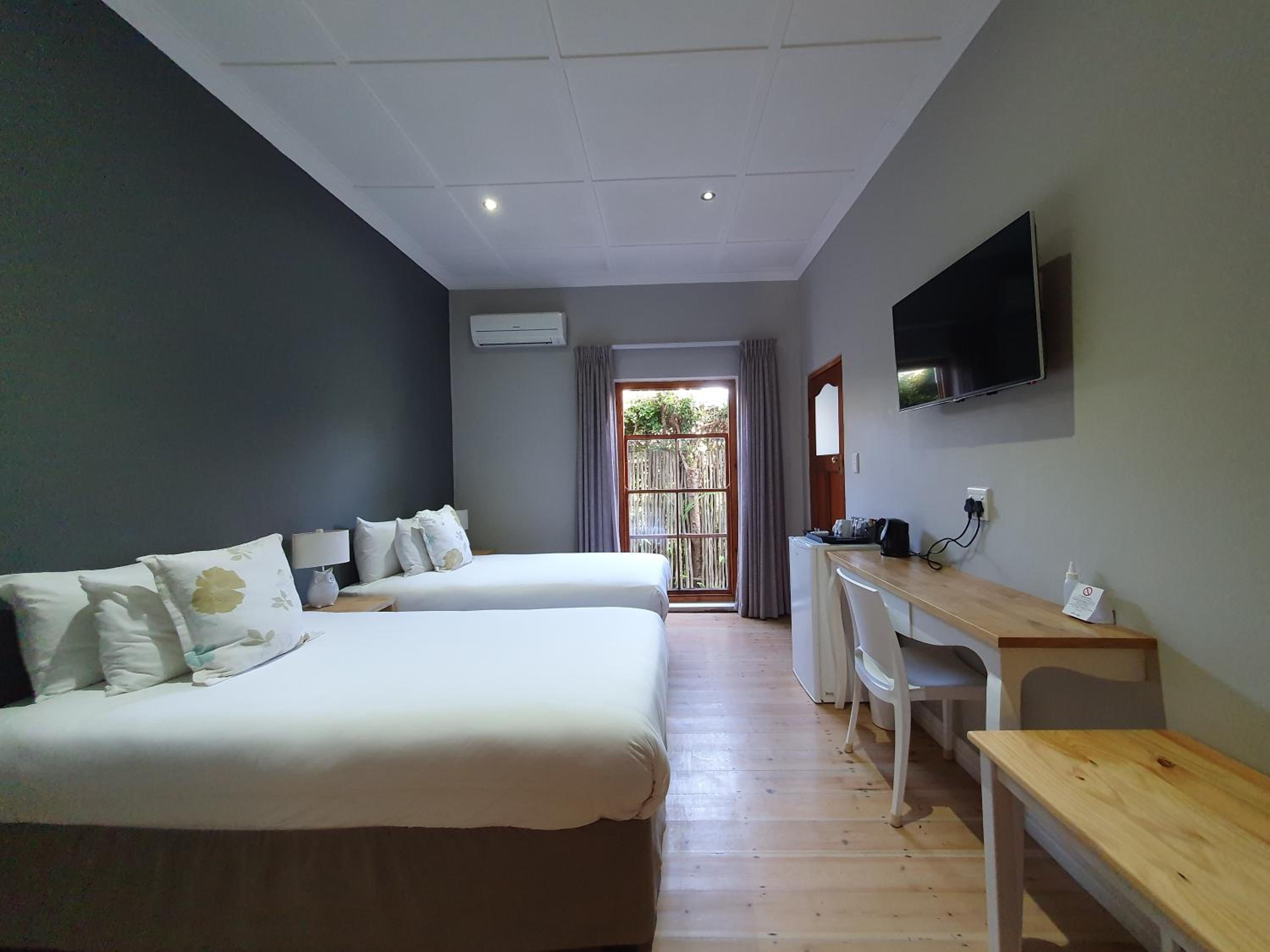Luxury Double or Twin Room photo 1