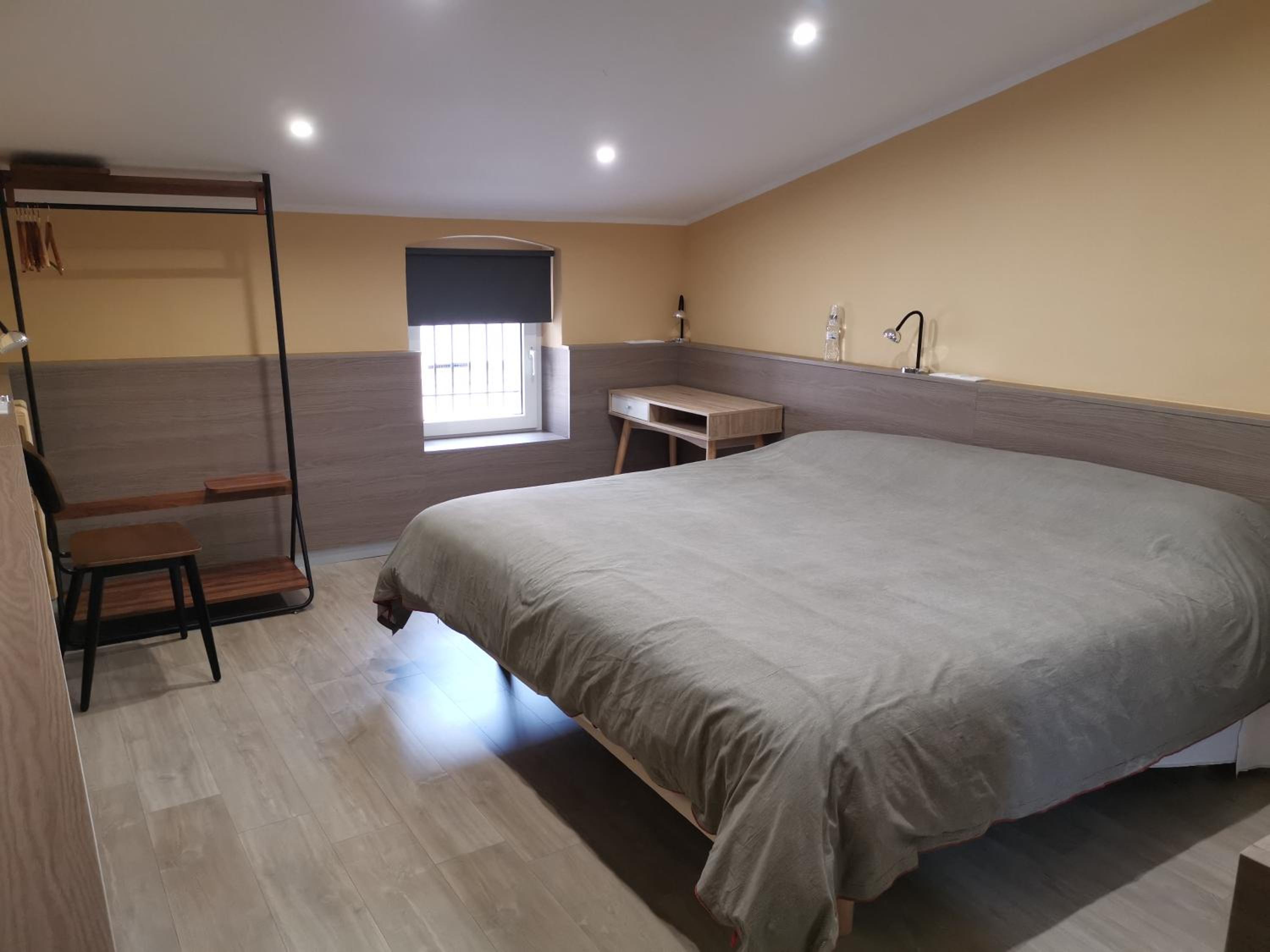 Superior Triple Room - Photo 4