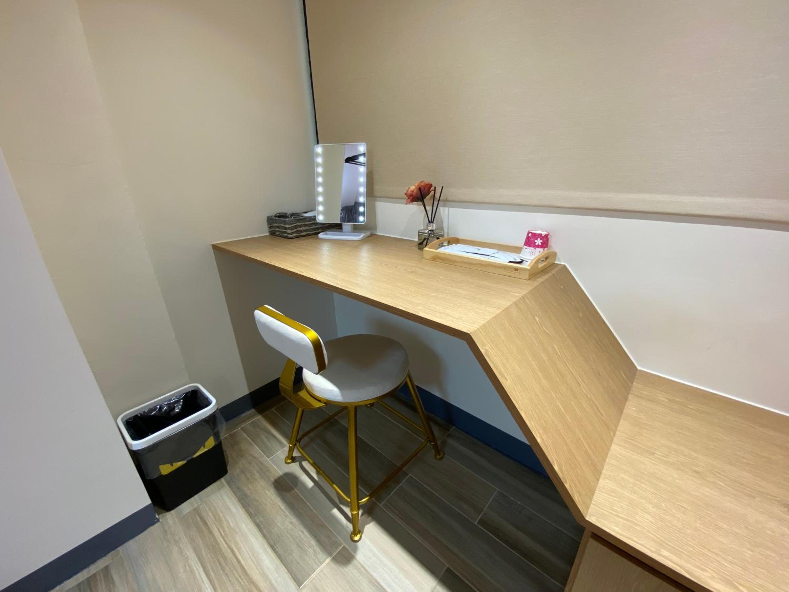 Small Double Room - Photo 7