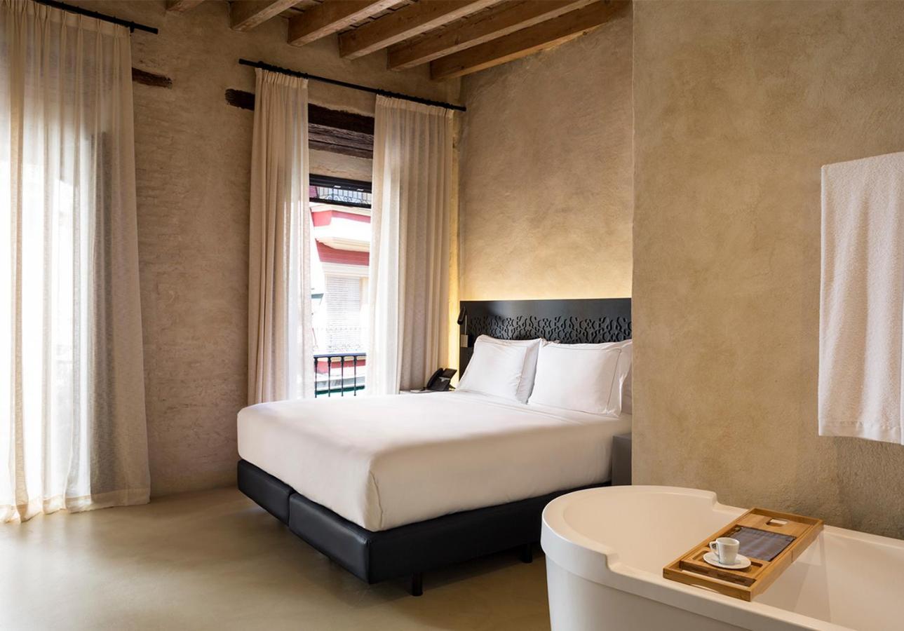 Grand Deluxe Double Room - Photo 1