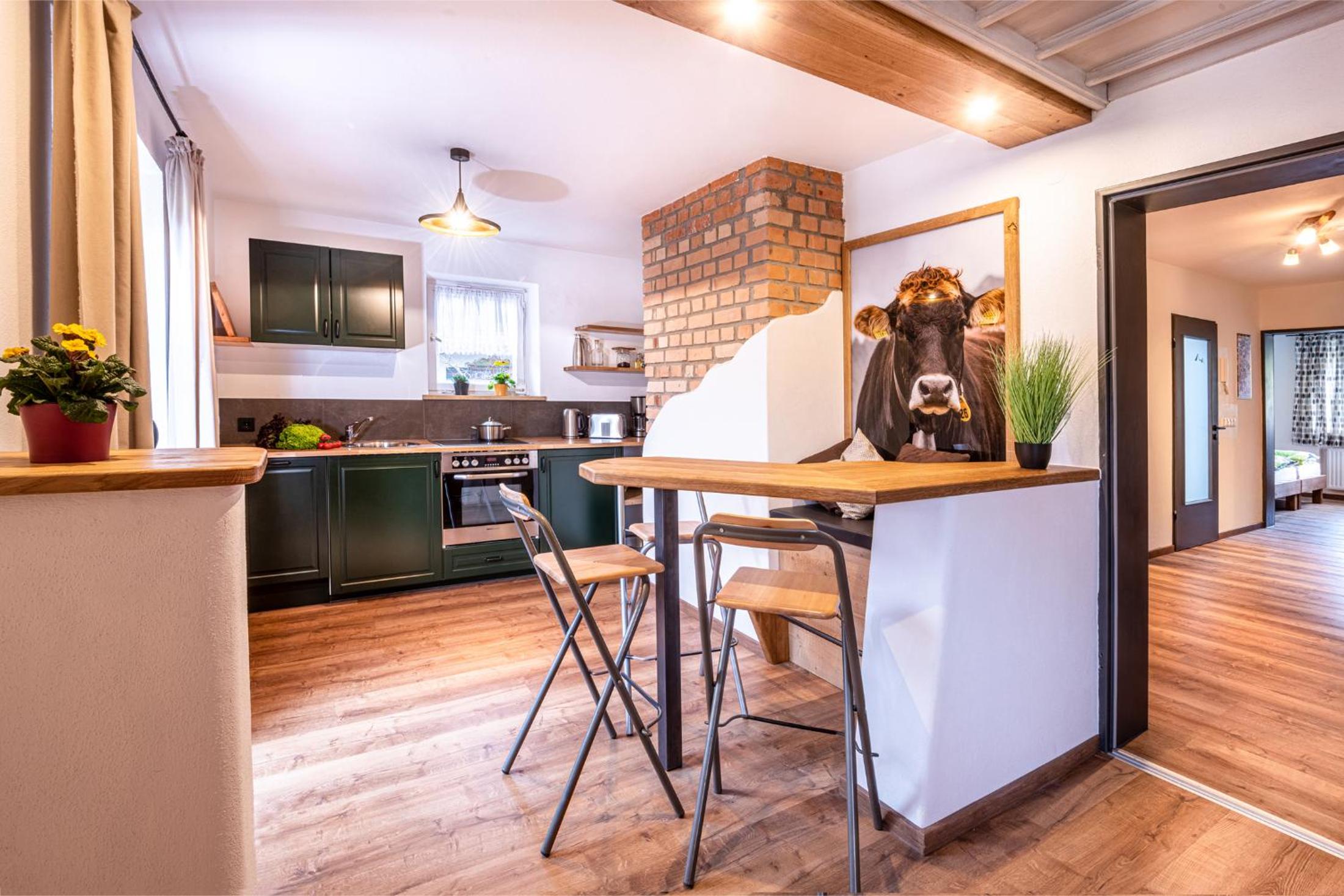 Two-Bedroom Apartment - Photo 2