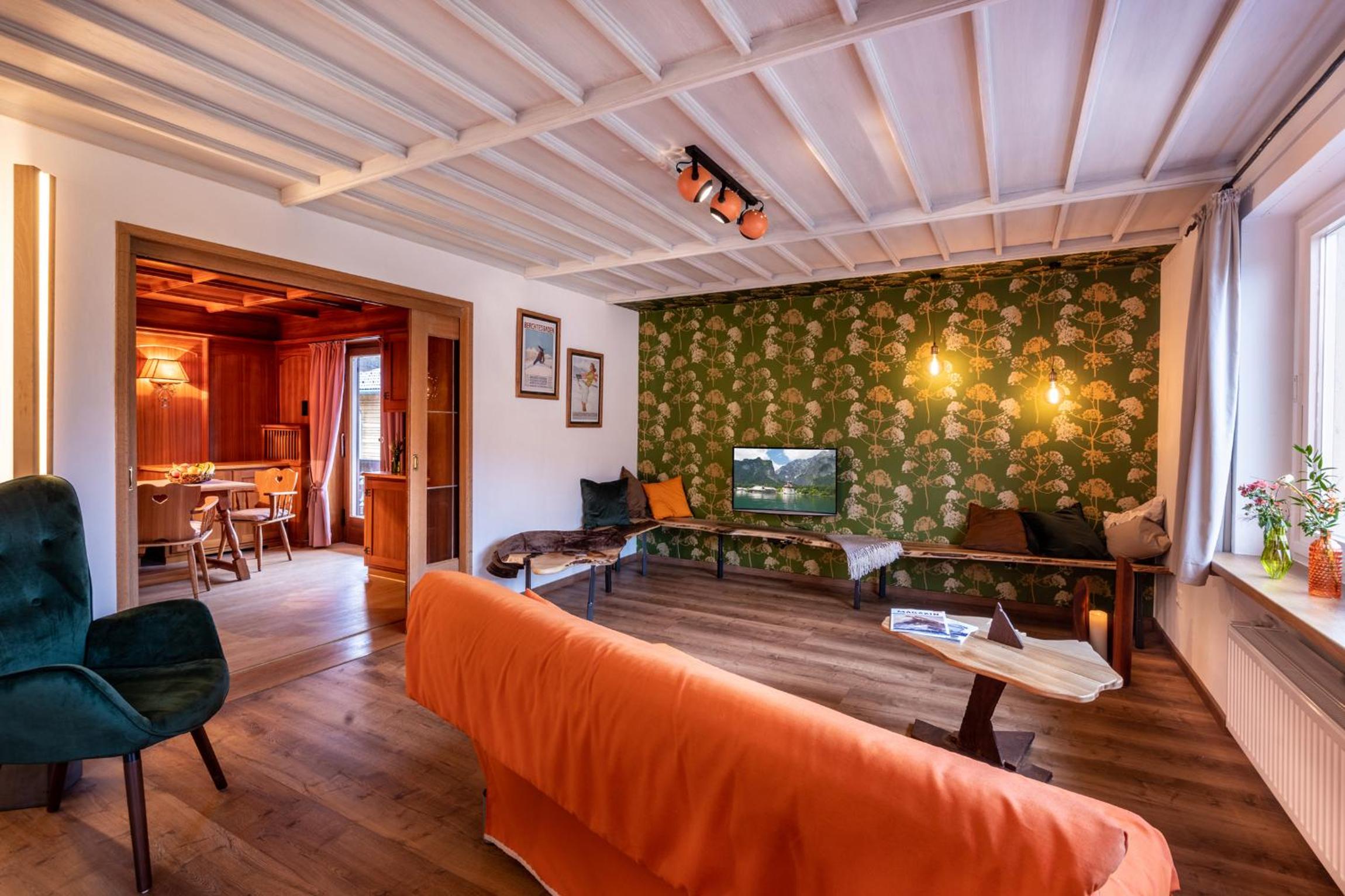 Two-Bedroom Apartment - Photo 1