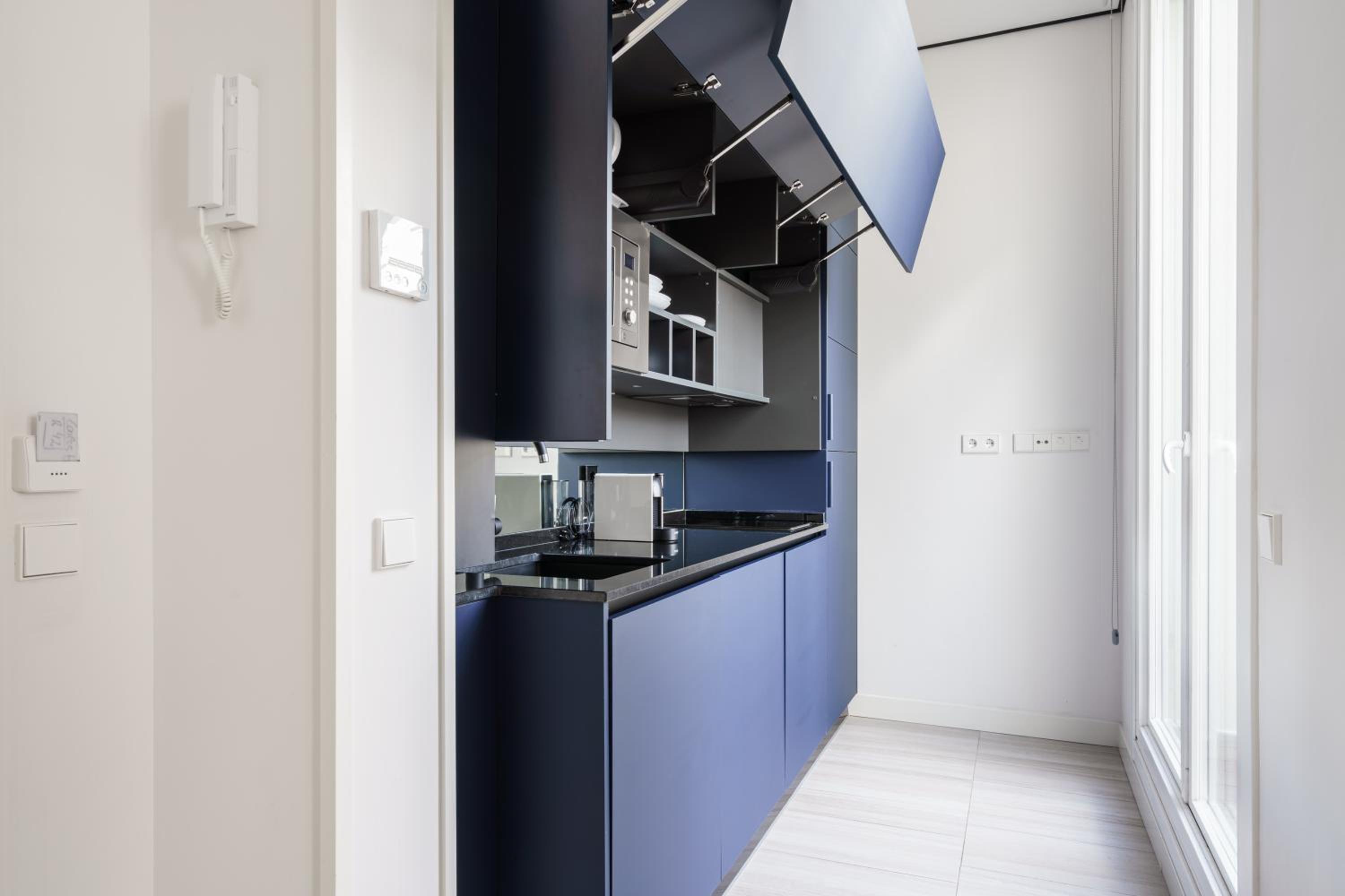 Studio with Terrace - Photo 10