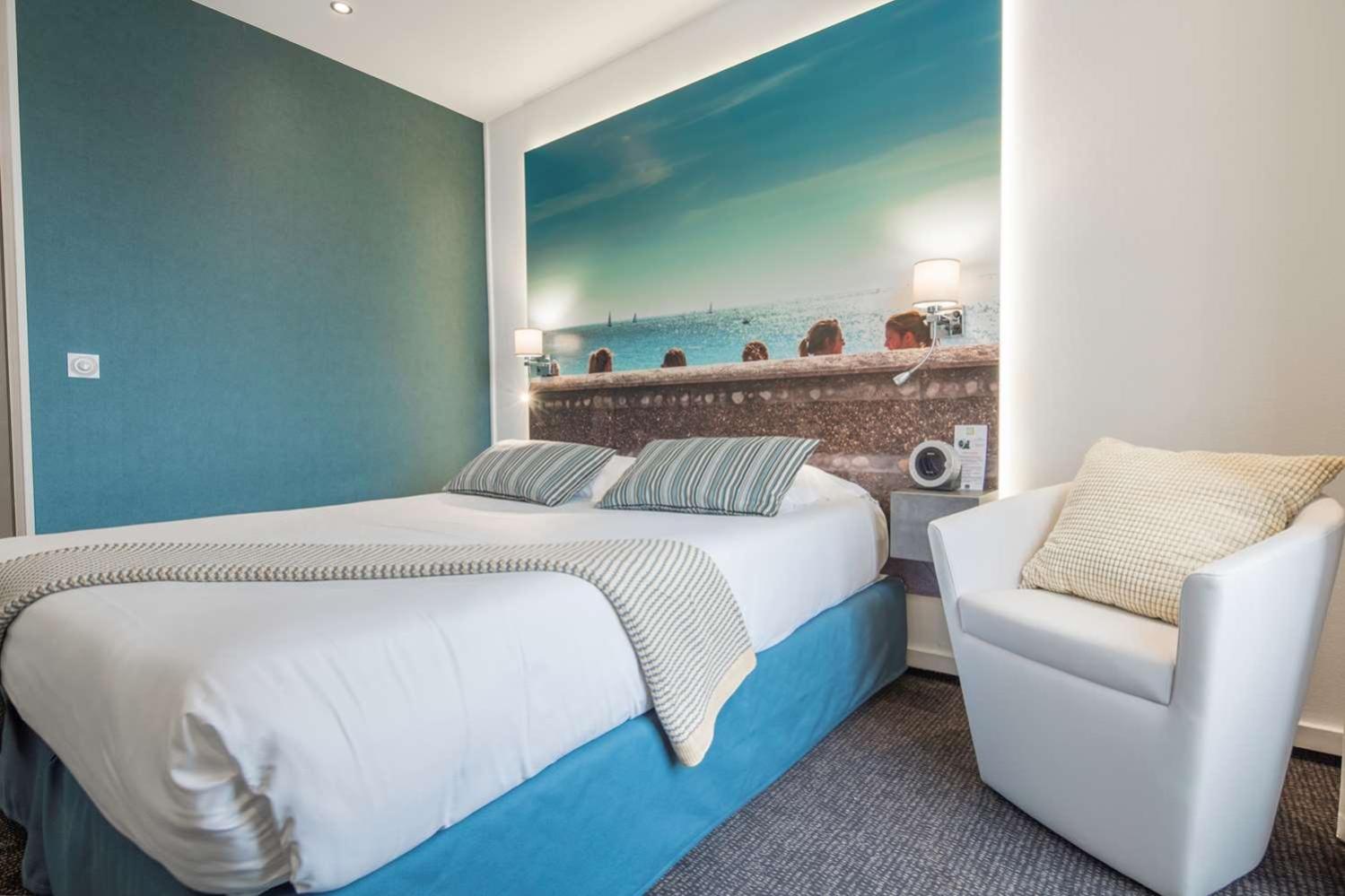 Superior Queen Room - Photo 12