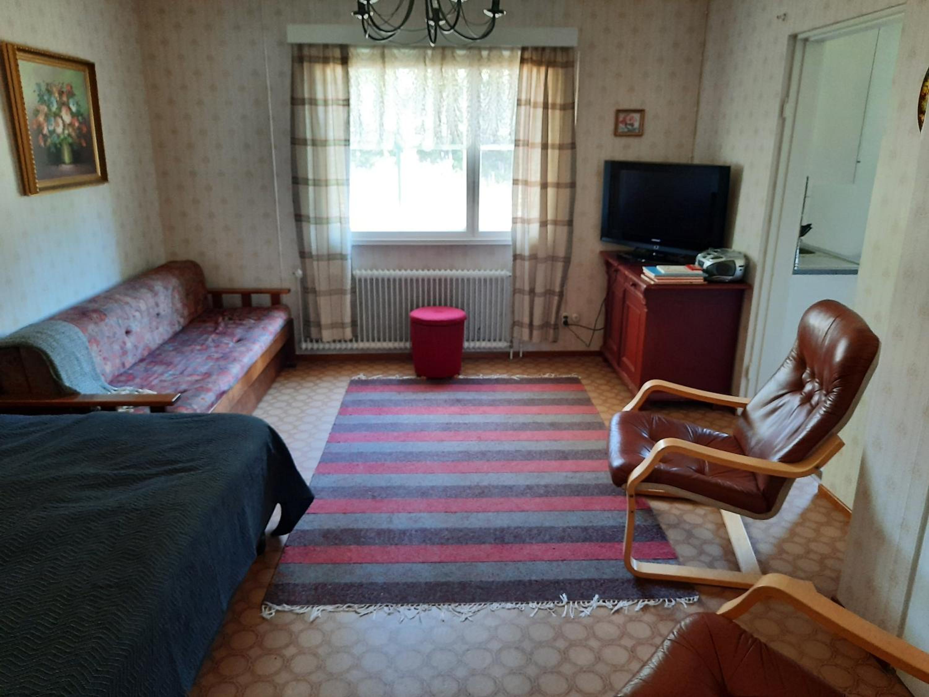 Apartment with Lake View - Photo 1