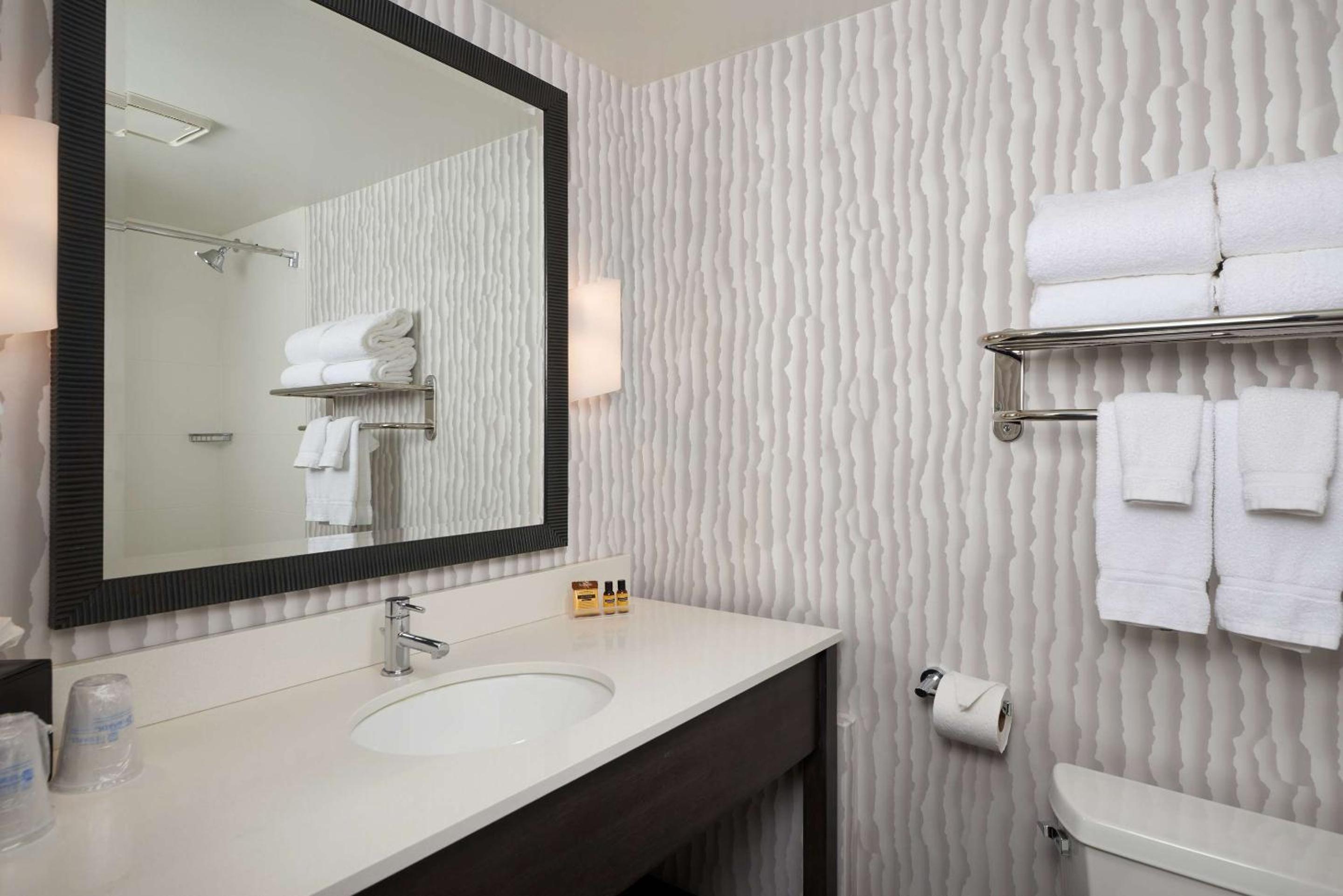 King Room with Ocean View photo 2