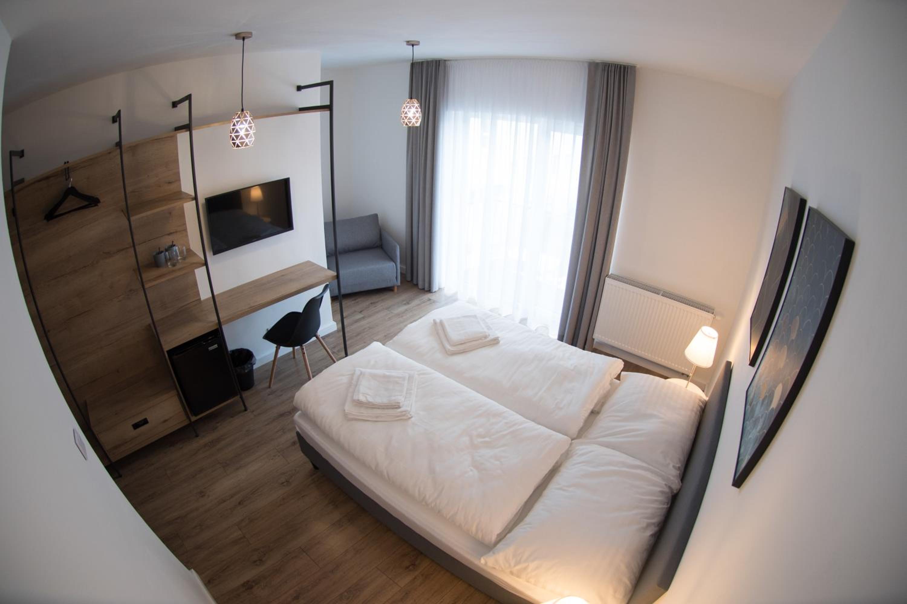 Double Room with Extra Bed - Photo 4
