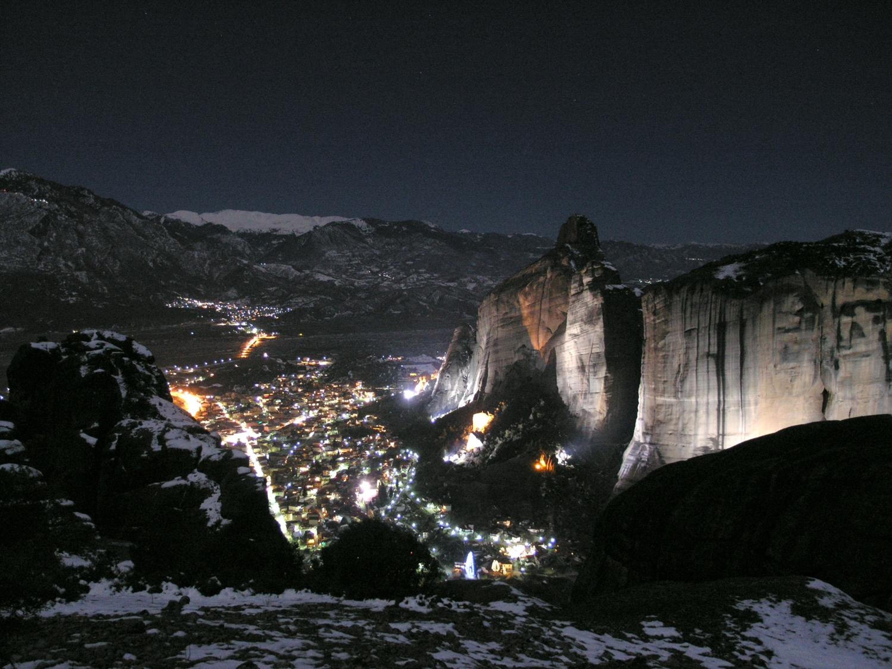 Triple Room with Balcony and Meteora View - Photo 7