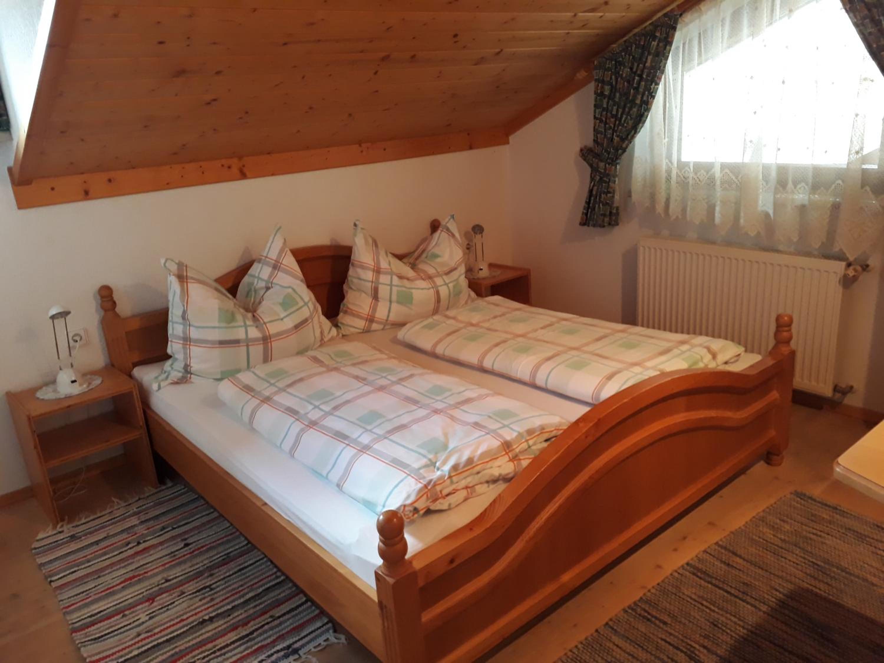 Two-Bedroom Apartment with Balcony photo 3