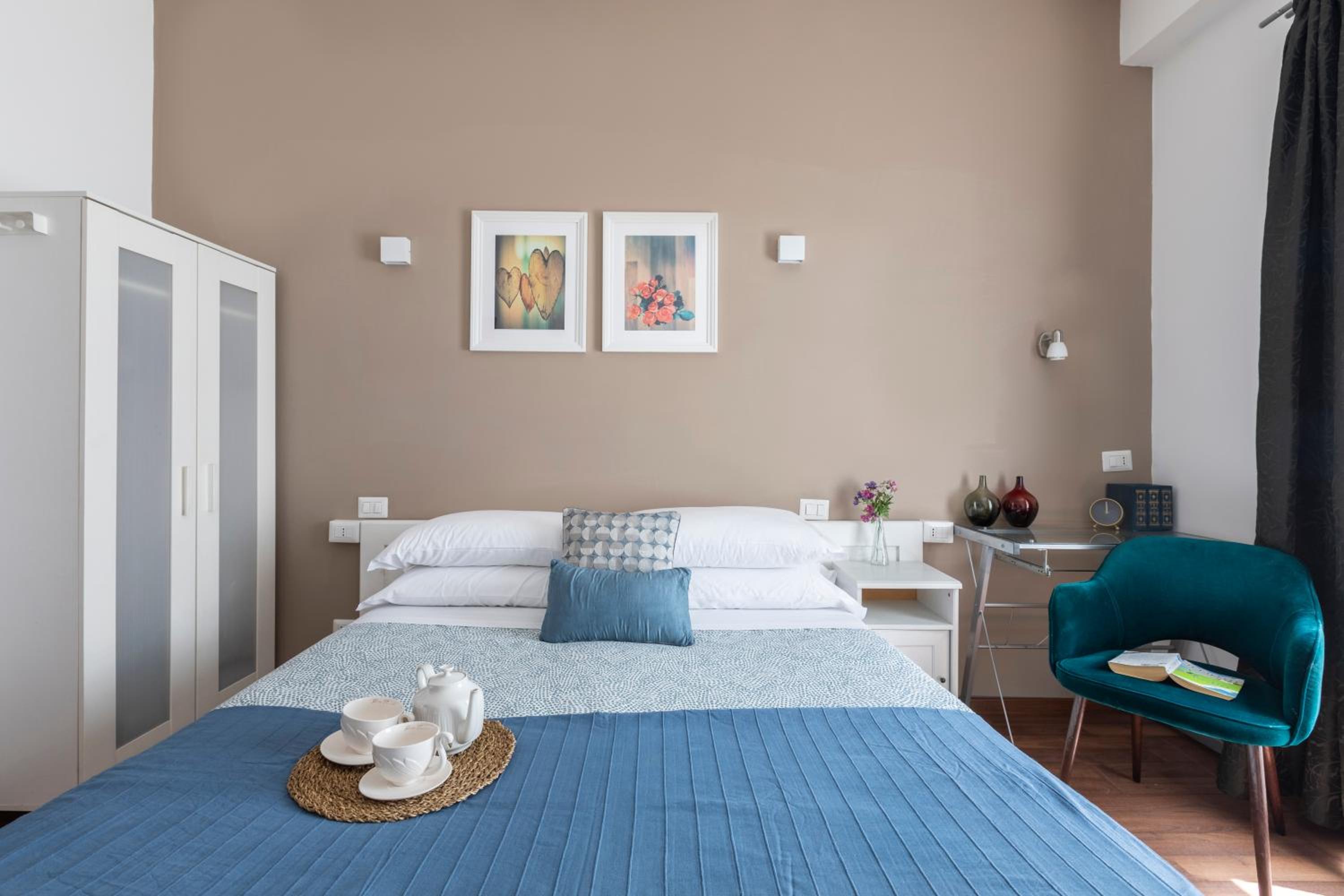 Double or Twin Room with Private External Bathroom
