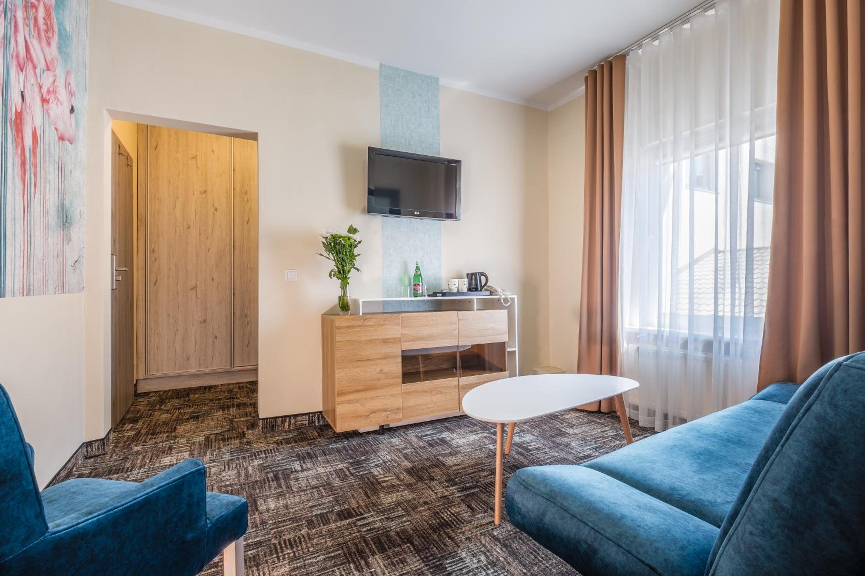 Double or Twin Room photo 2