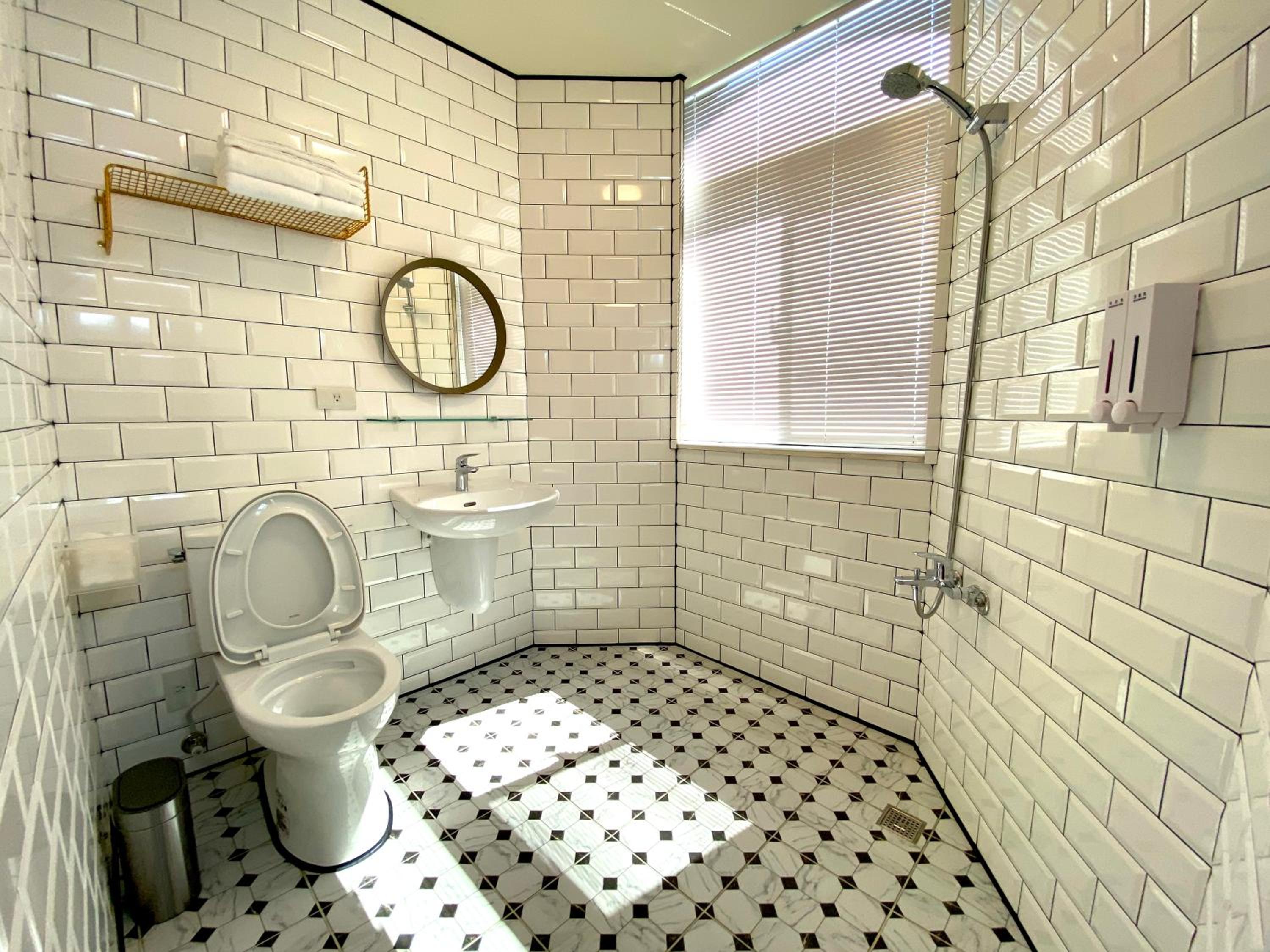 Standard Double Room - Photo 3