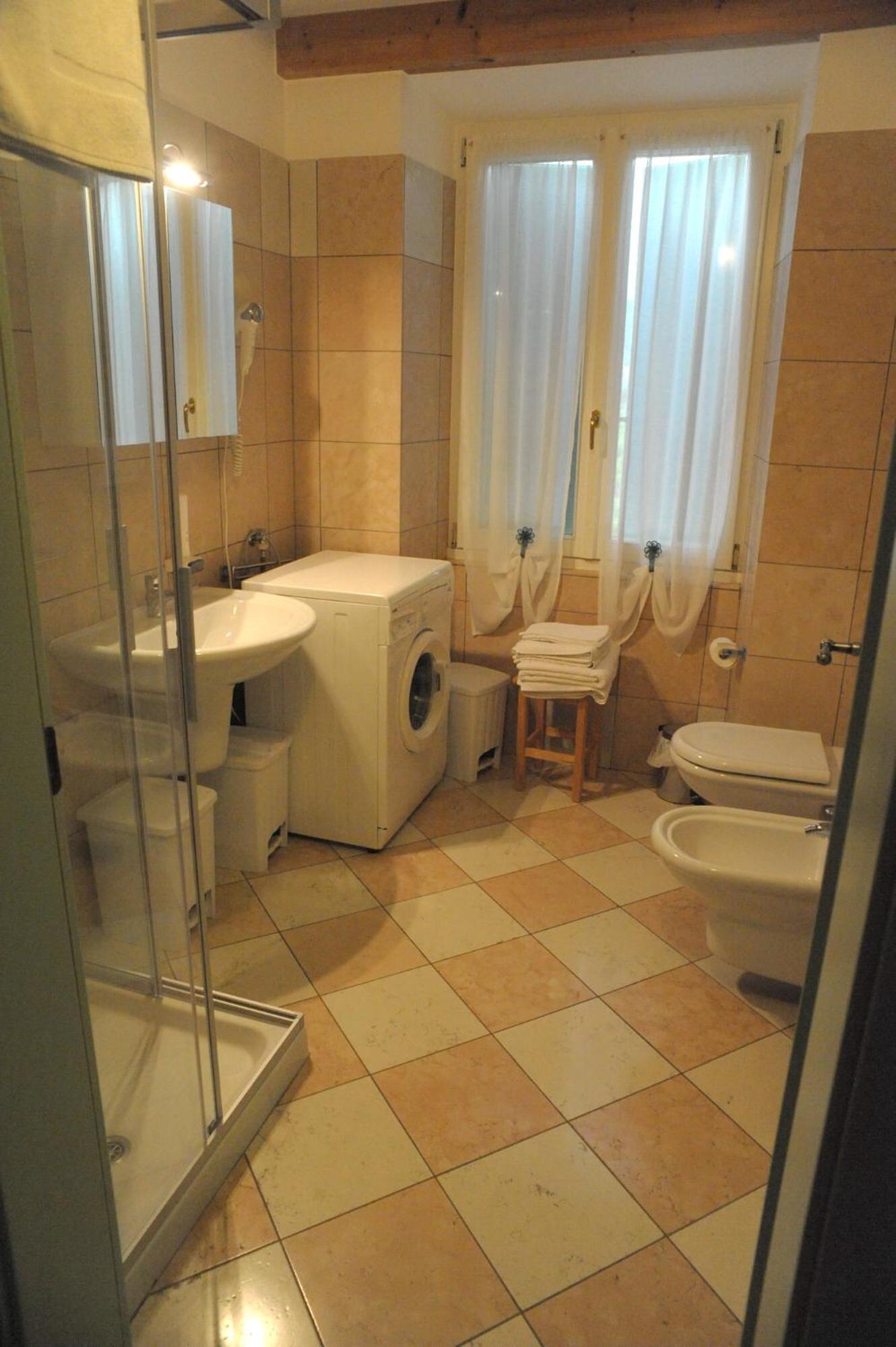 Studio (2 Adults) - Photo 8
