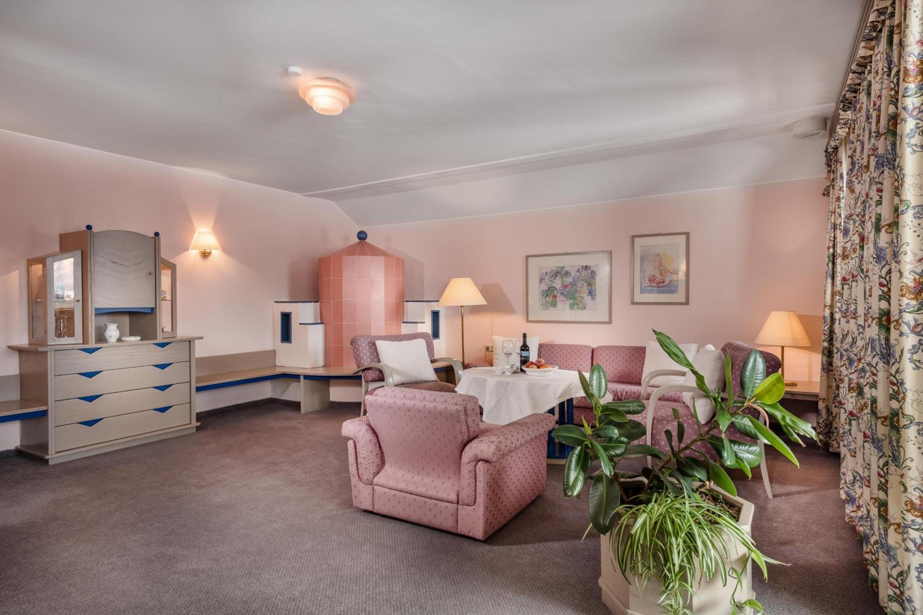 Luxury Suite photo 3