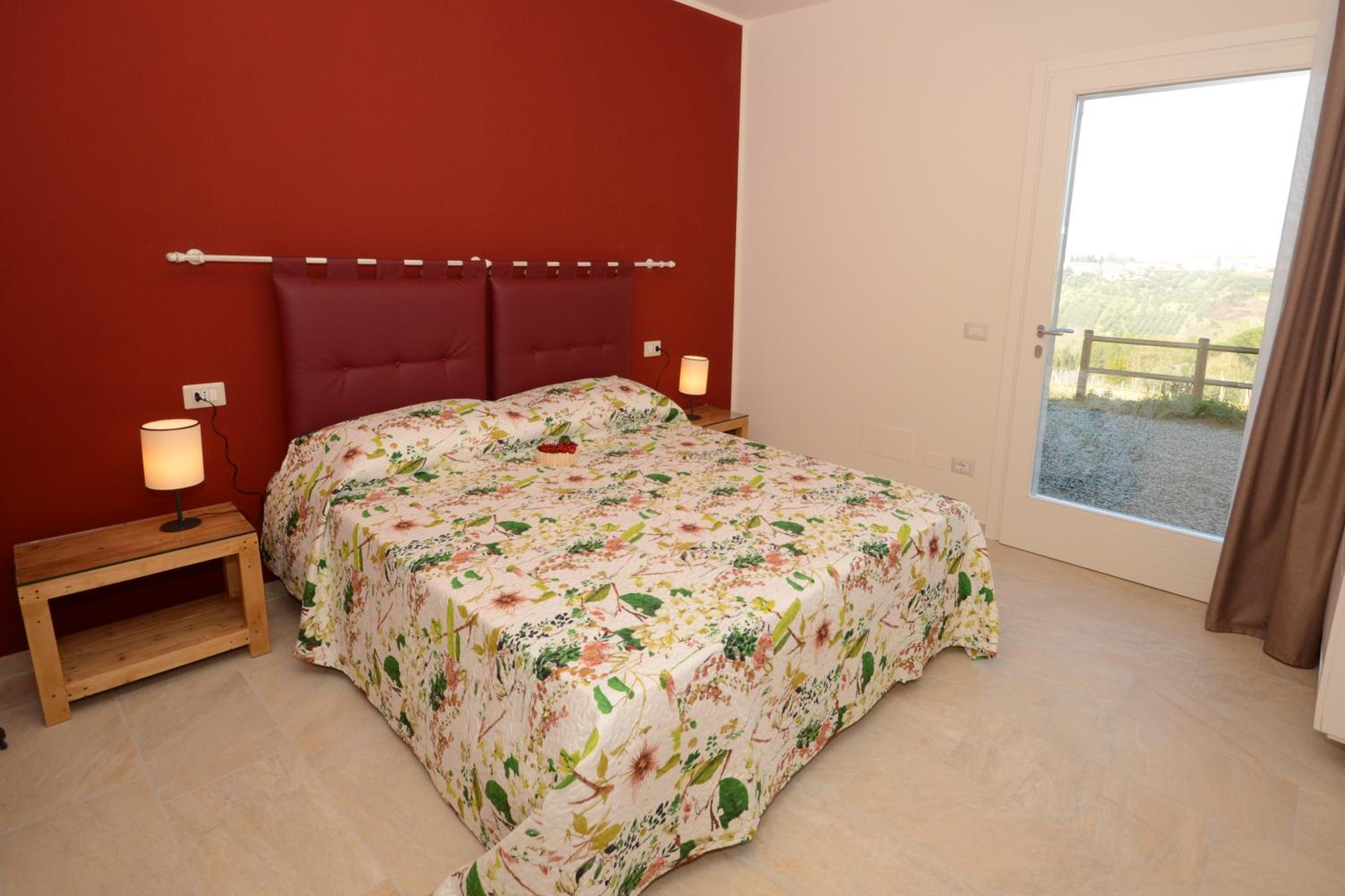 Apartment with Garden View photo 2