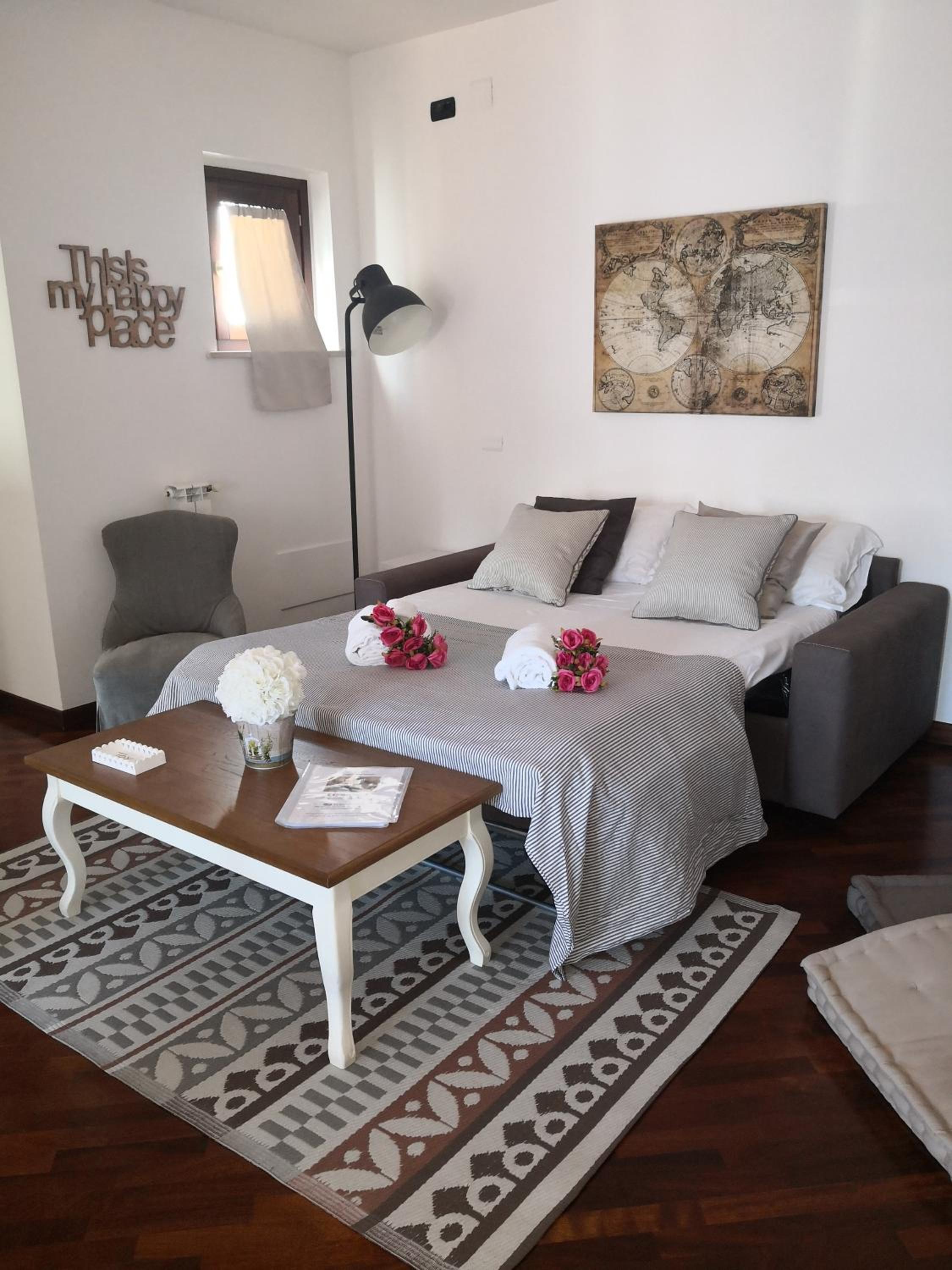 Penthouse Apartment - Photo 25