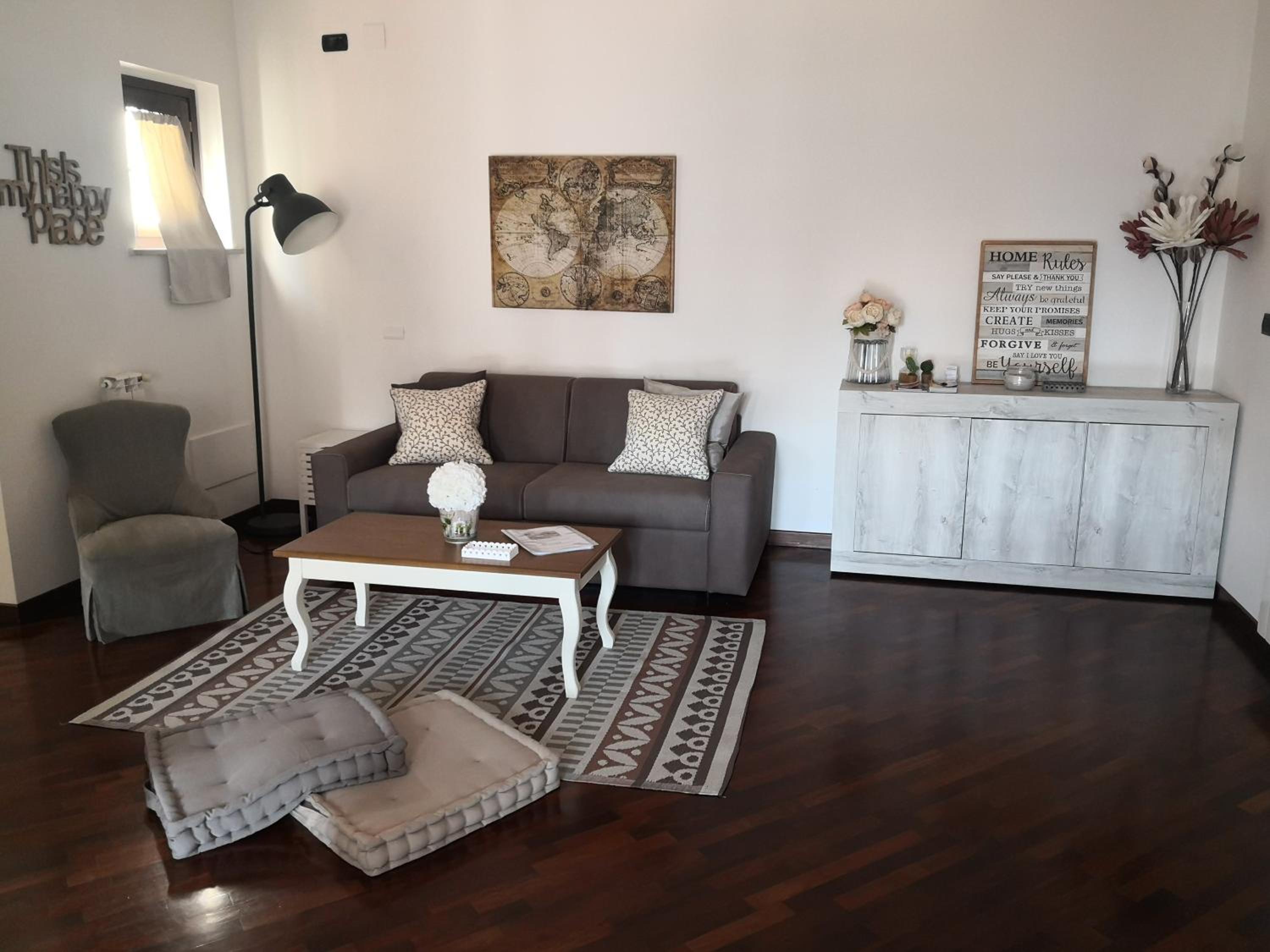 Penthouse Apartment - Photo 4