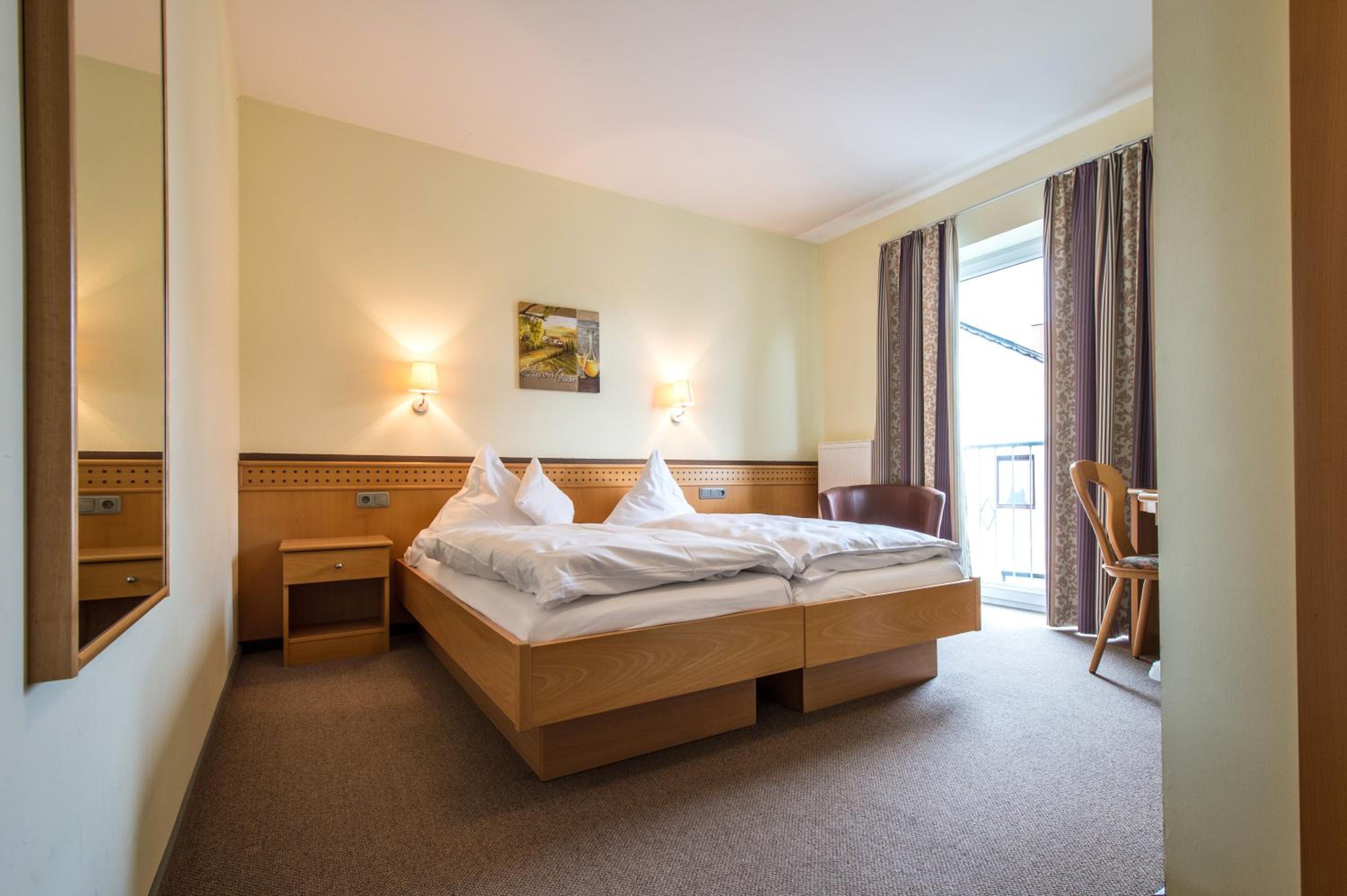 Double Room - Photo 2