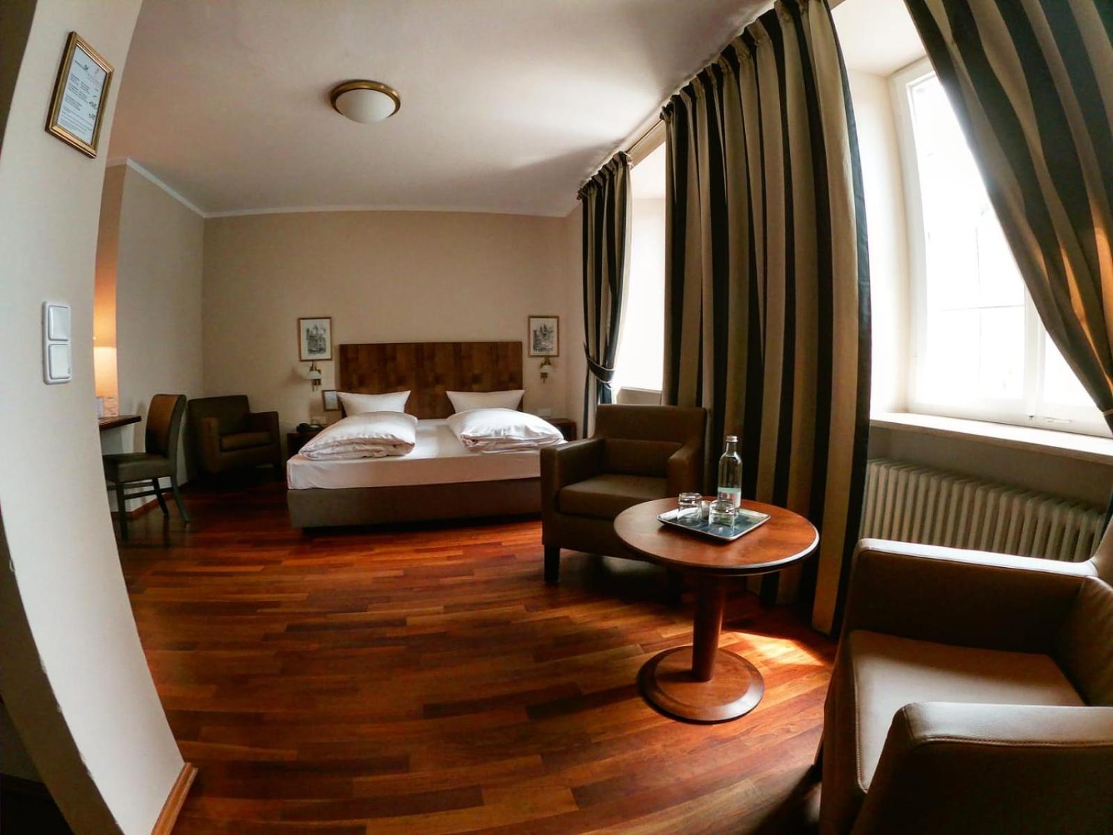 Double Room - Photo 2