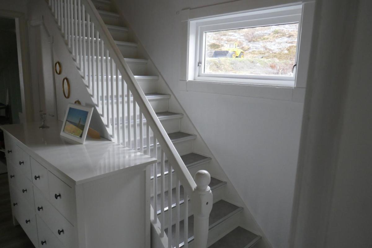 Three-Bedroom House - Photo 42