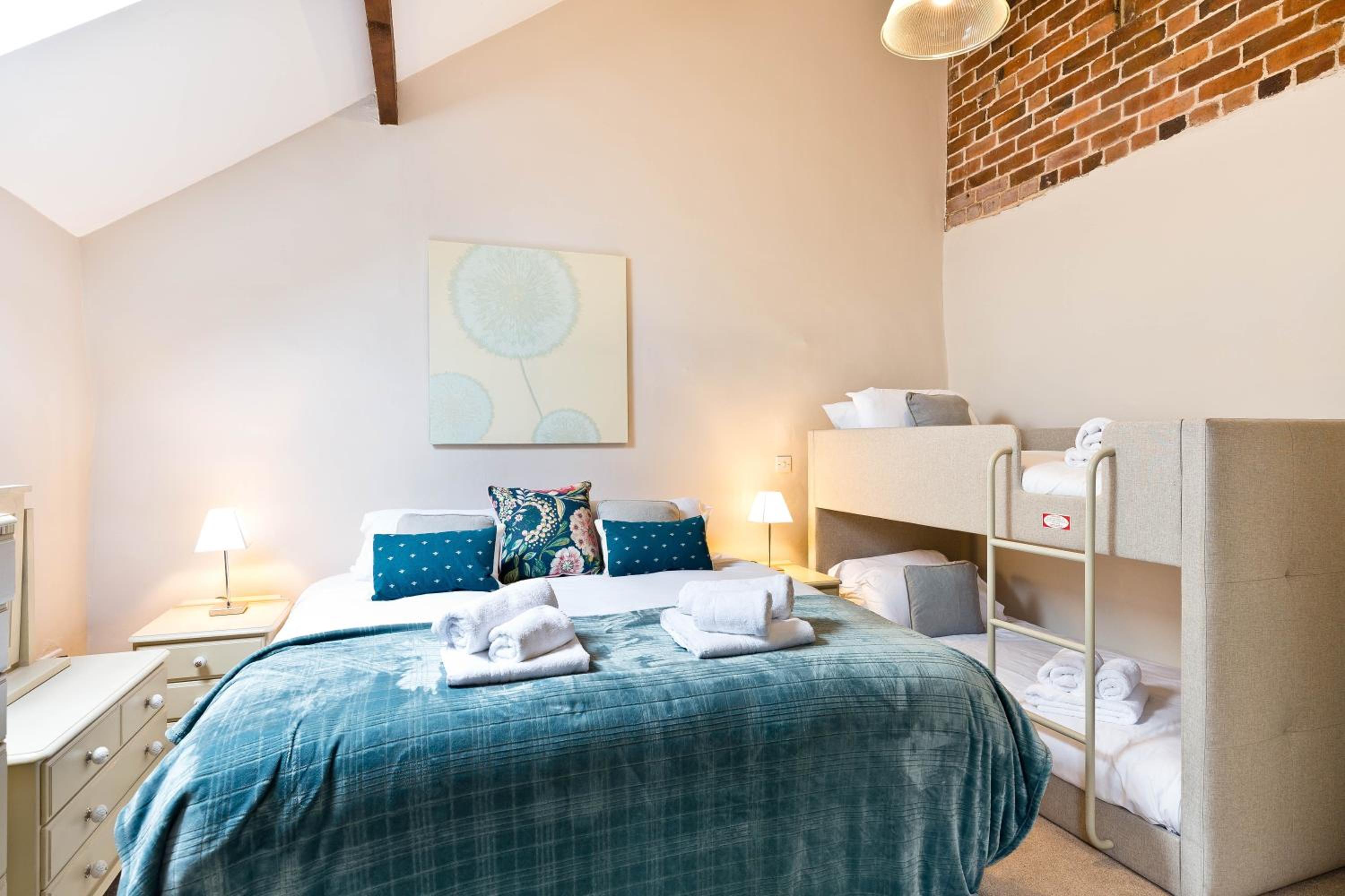 Bonsall Cottage-Dog Friendly